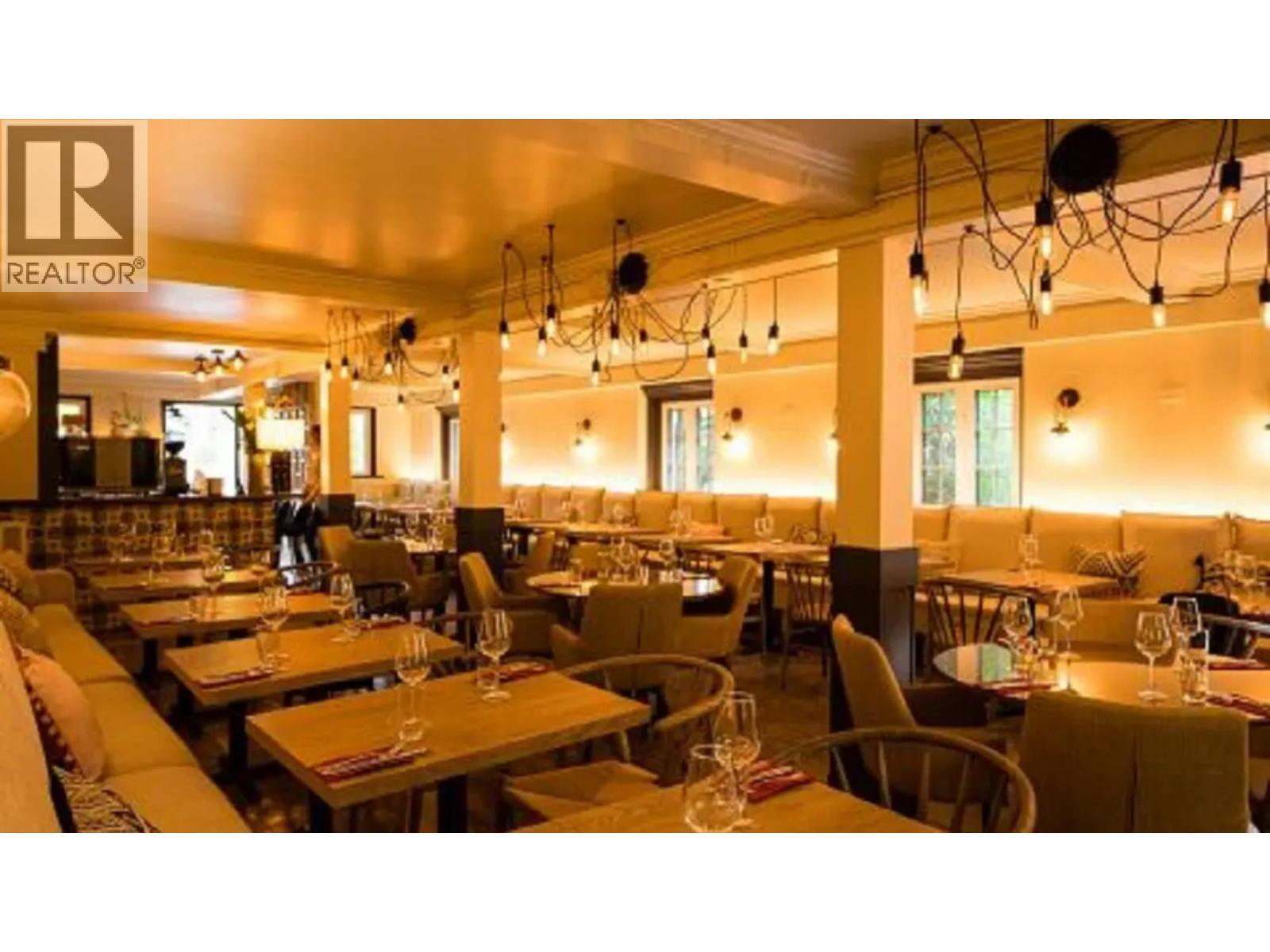 1906 Haro Street, Vancouver, BC