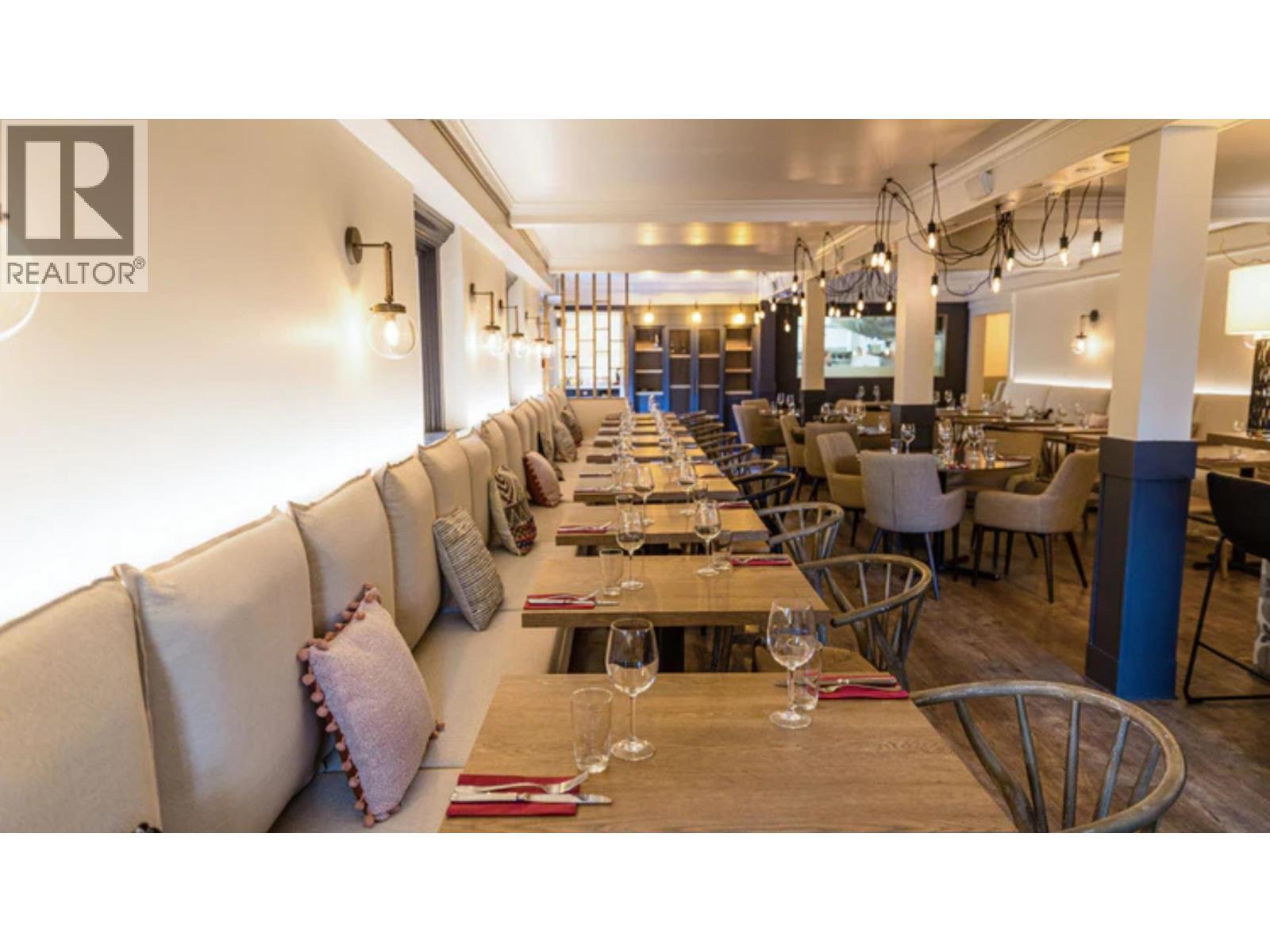 1906 Haro Street, Vancouver, BC