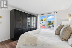 Wall to Wall Wardrobe Cabinets -