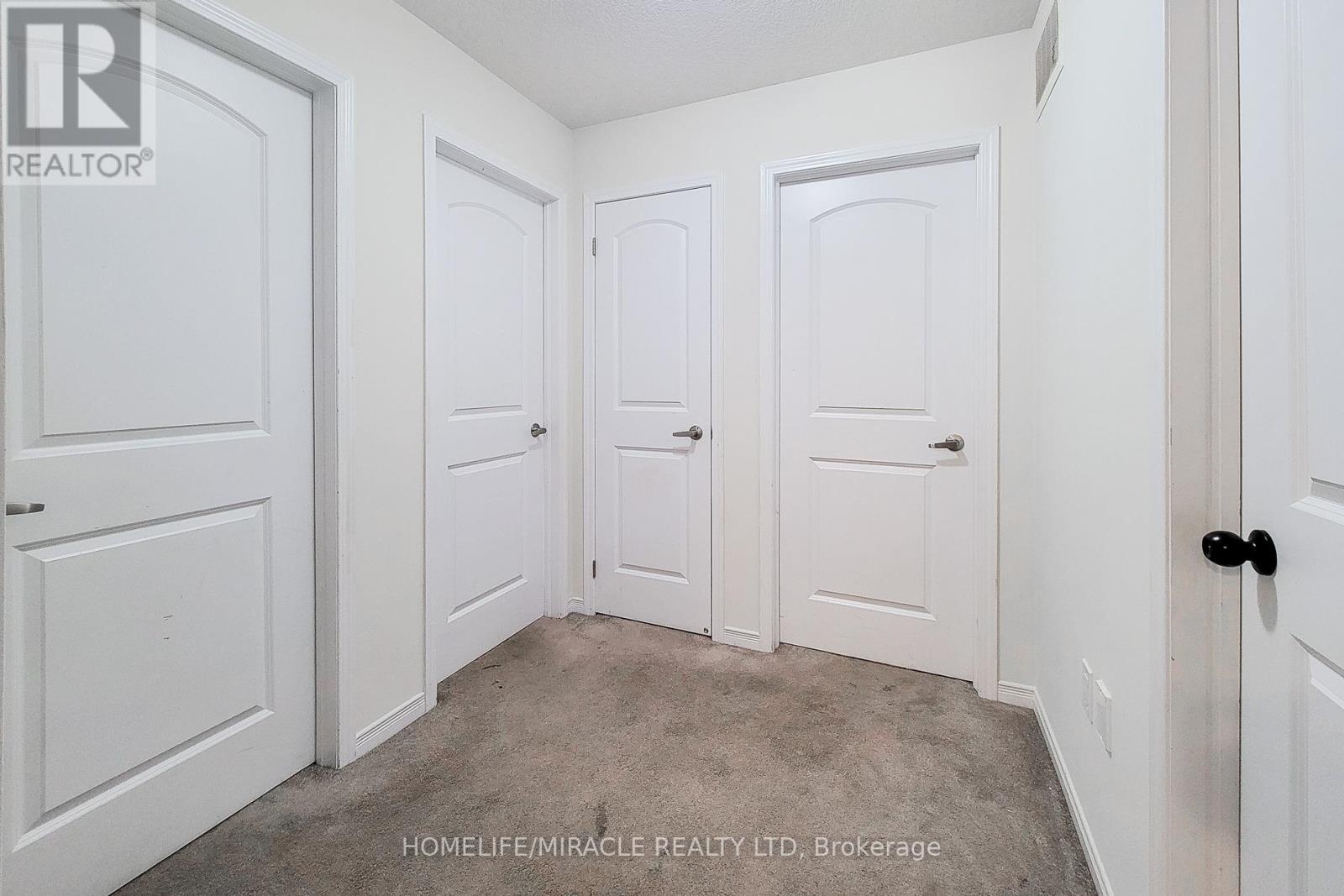 63 Magdalena Street, Hamilton, ON - Indoor Photo Showing Other Room