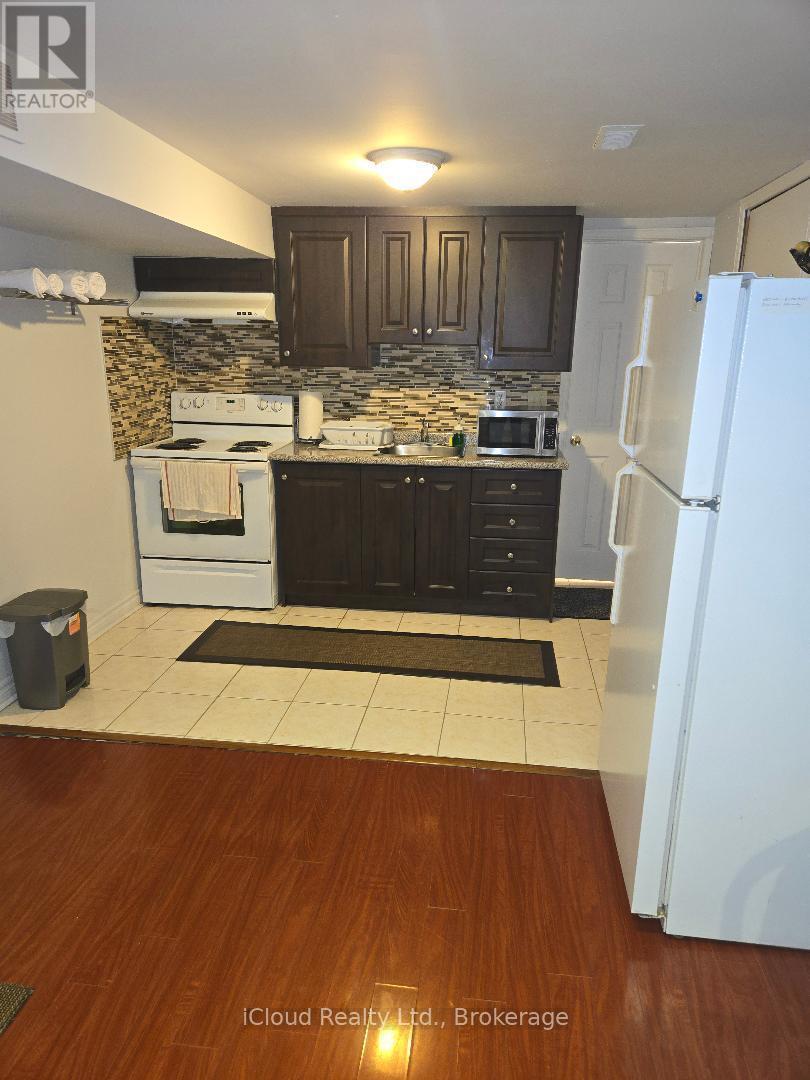 Basement - 1659 Summergrove Crescent, Mississauga, ON - Indoor Photo Showing Kitchen