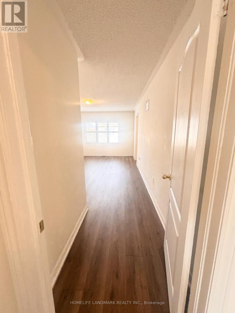 12 Hua Du Avenue, Markham, ON - Indoor Photo Showing Other Room