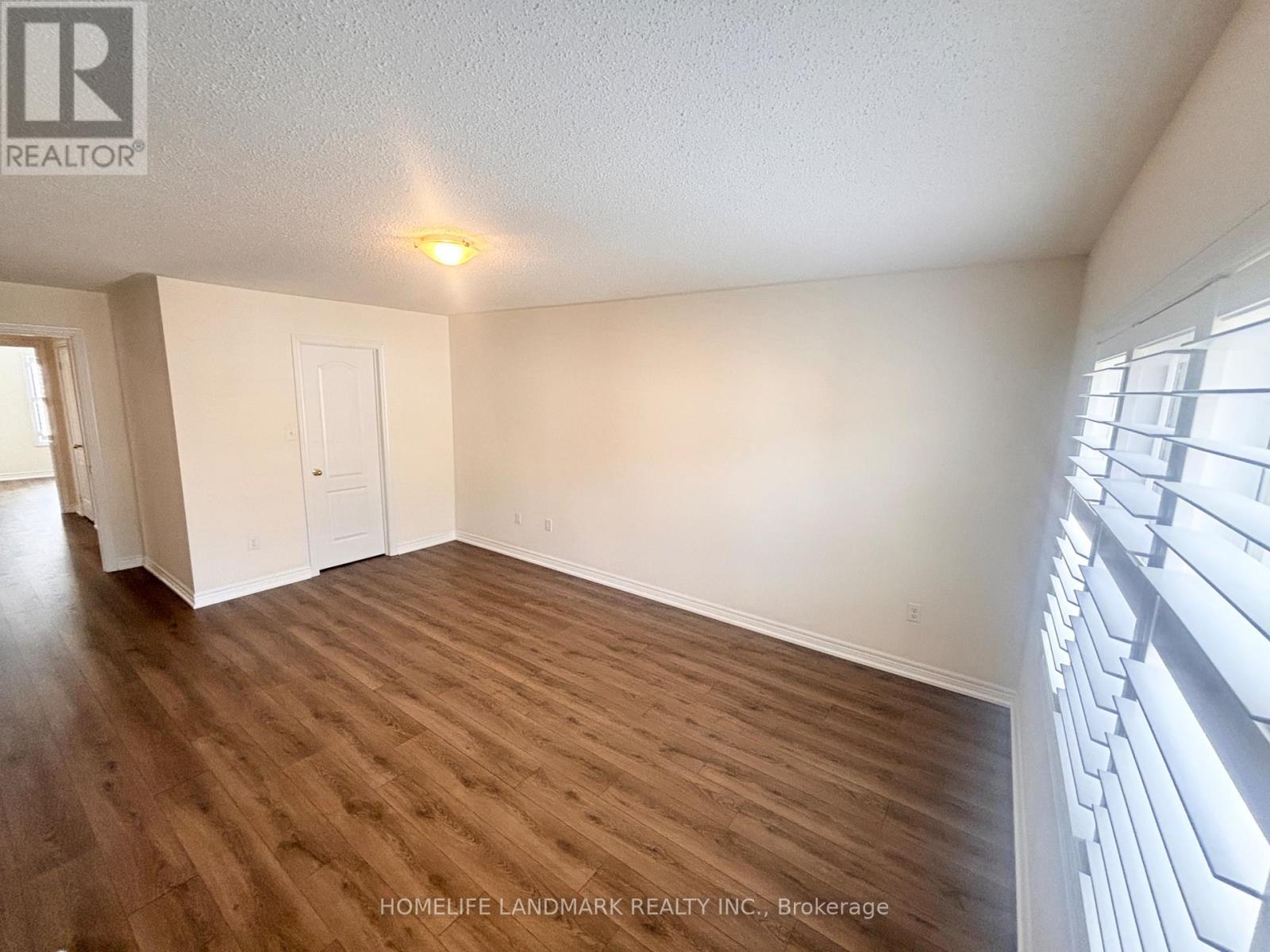 12 Hua Du Avenue, Markham, ON - Indoor Photo Showing Other Room