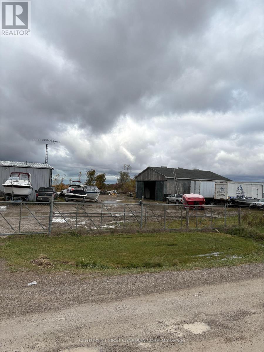 7844 Thomson Line, Lambton Shores (Thedford), ON