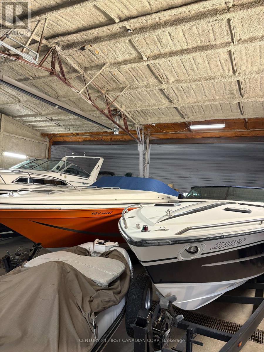 7844 Thomson Line, Lambton Shores (Thedford), ON