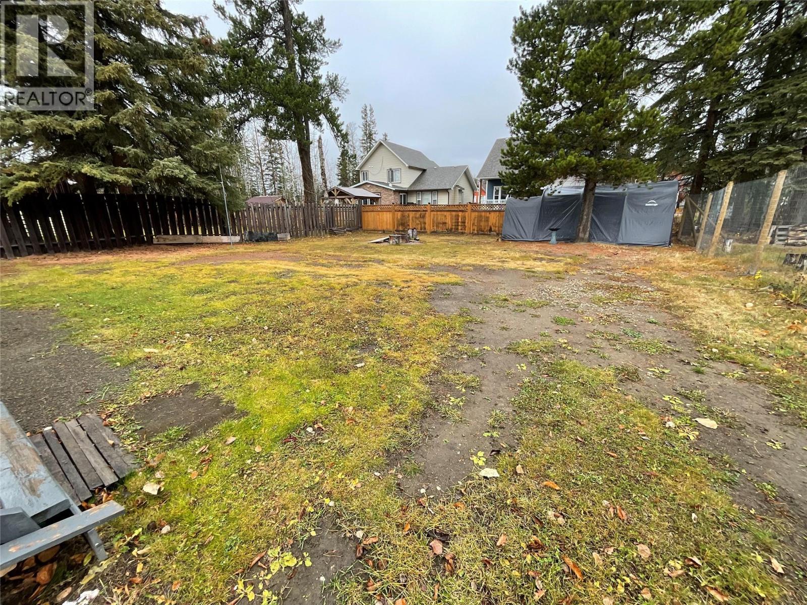 116 Bullmoose Crescent, Tumbler Ridge, BC - Outdoor