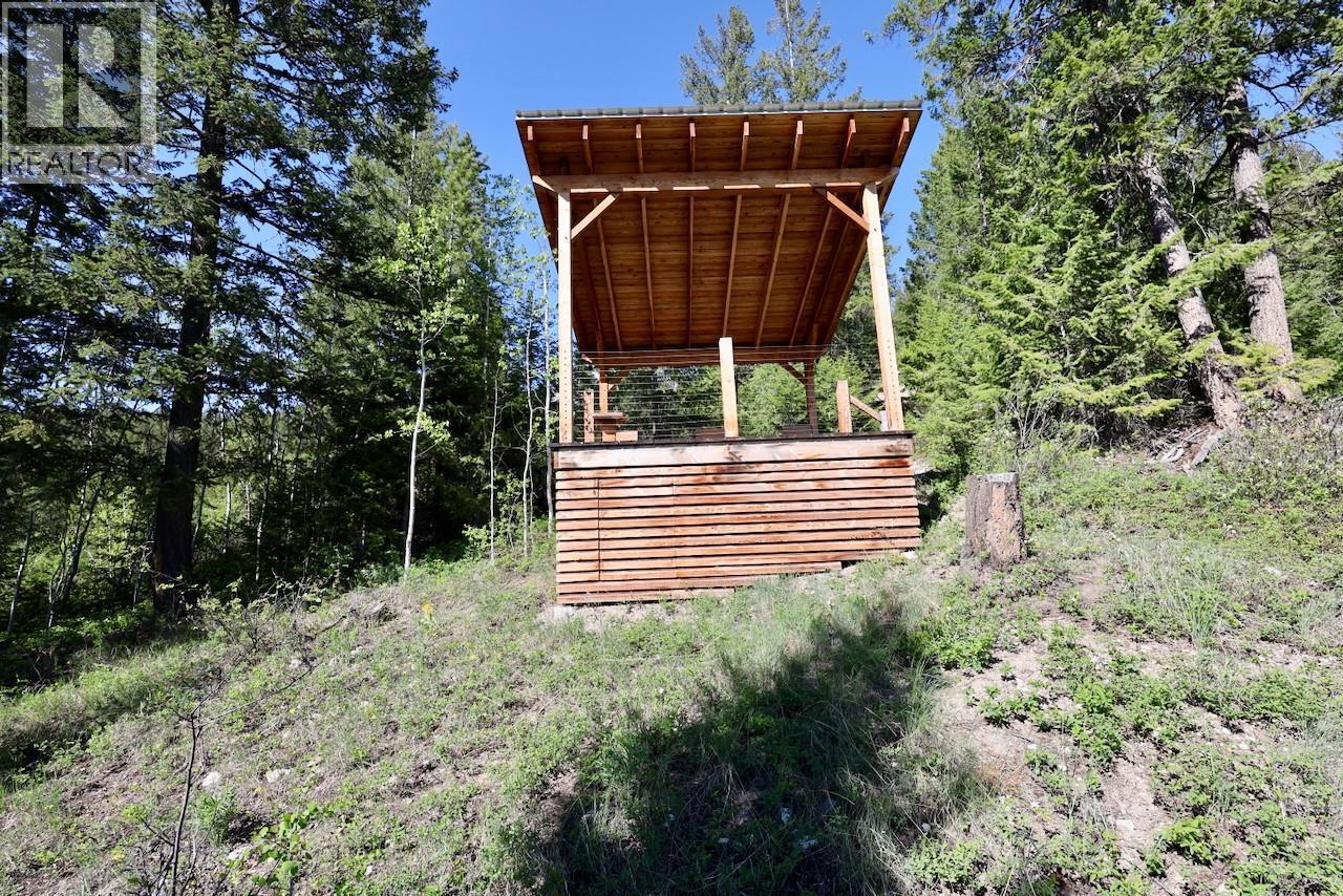 3483 95 Highway Lot# 2, Parson, BC