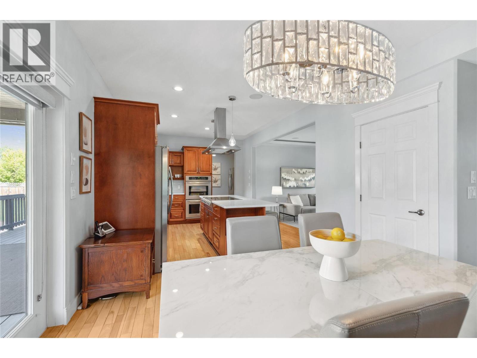 5575 Highway 6 Highway, Coldstream, BC - Indoor