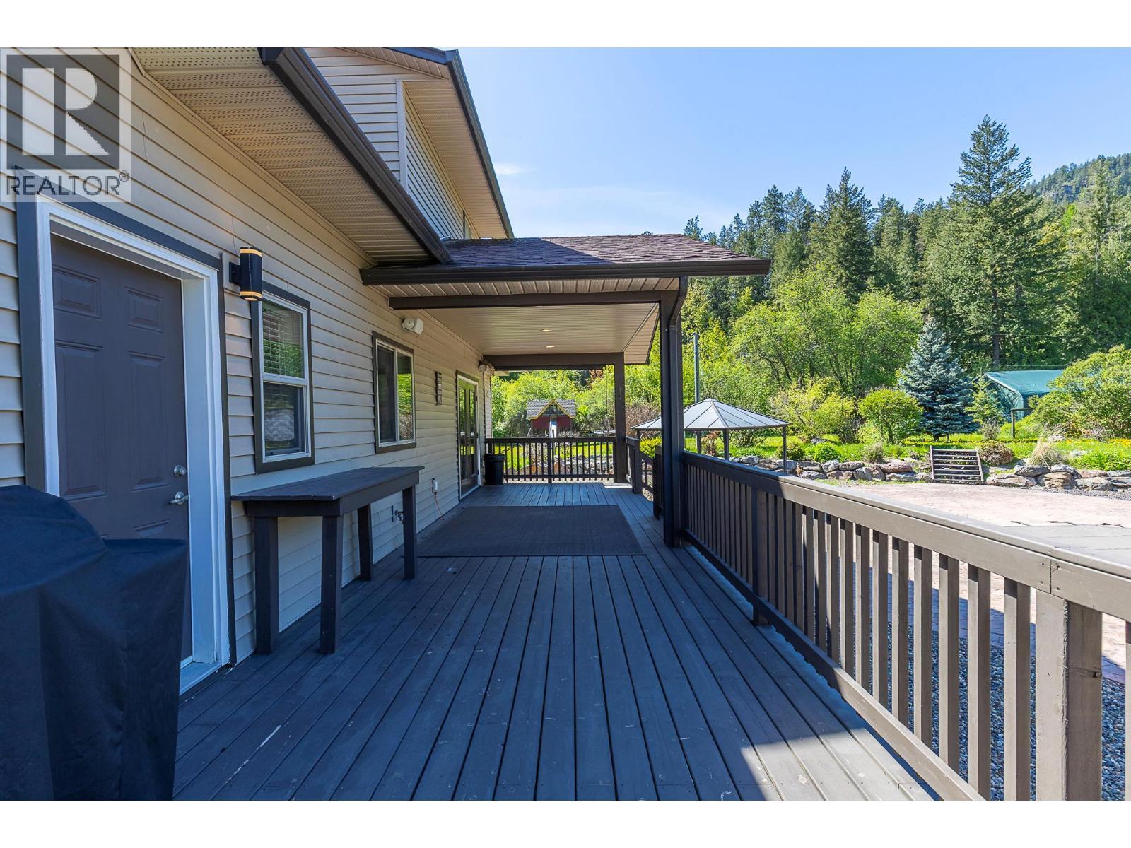 5575 Highway 6 Highway, Coldstream, BC - Outdoor With Deck Patio Veranda With Exterior