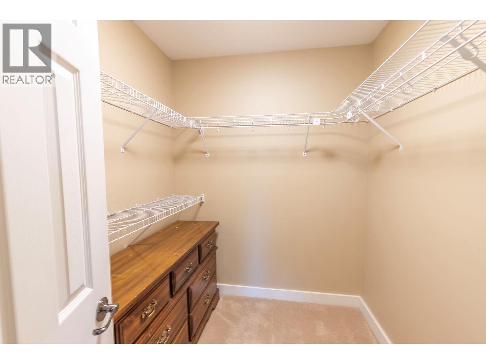 5575 Highway 6 Highway, Coldstream, BC - Indoor With Storage