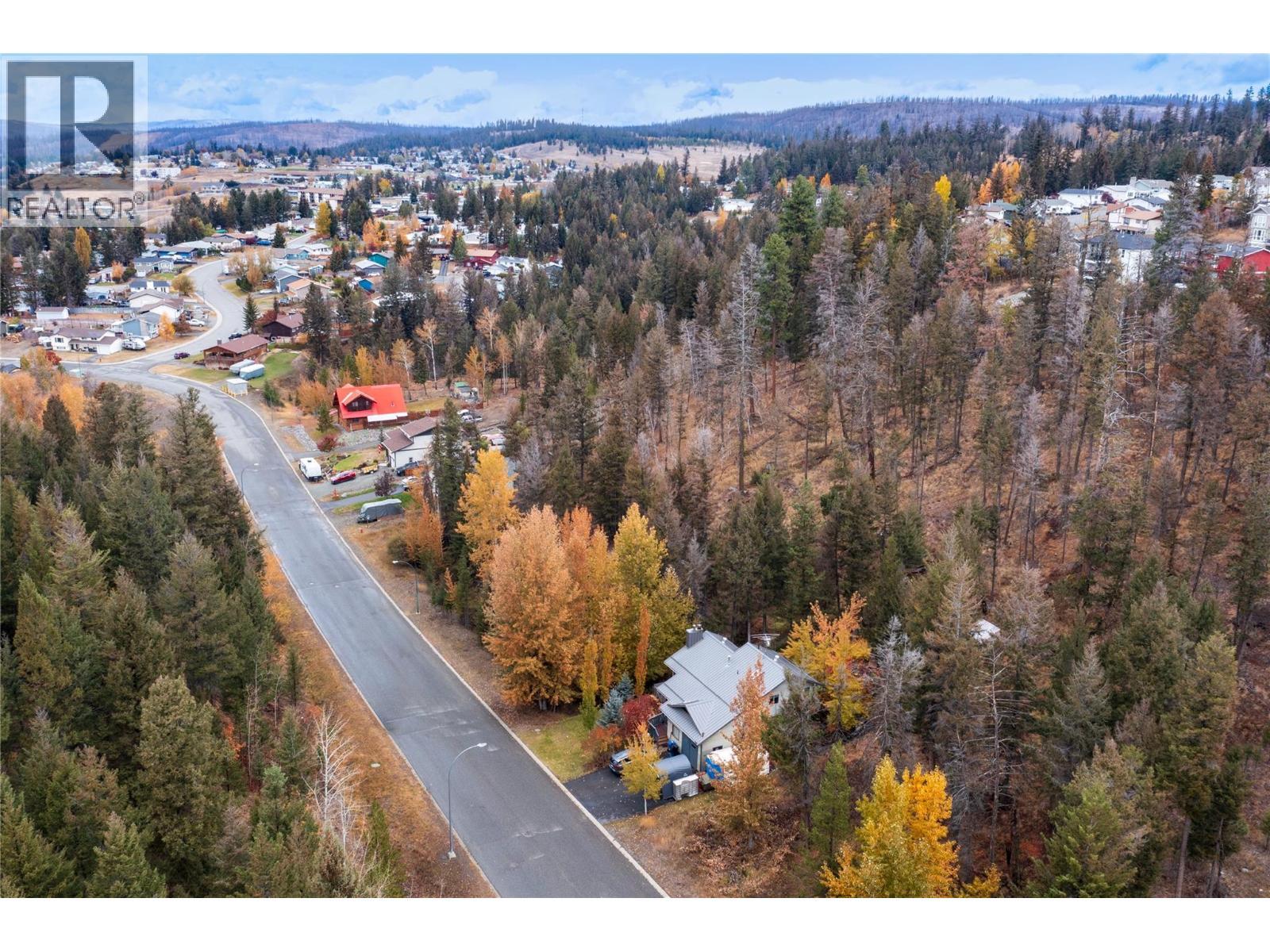 331 Poplar Drive, Logan Lake, BC