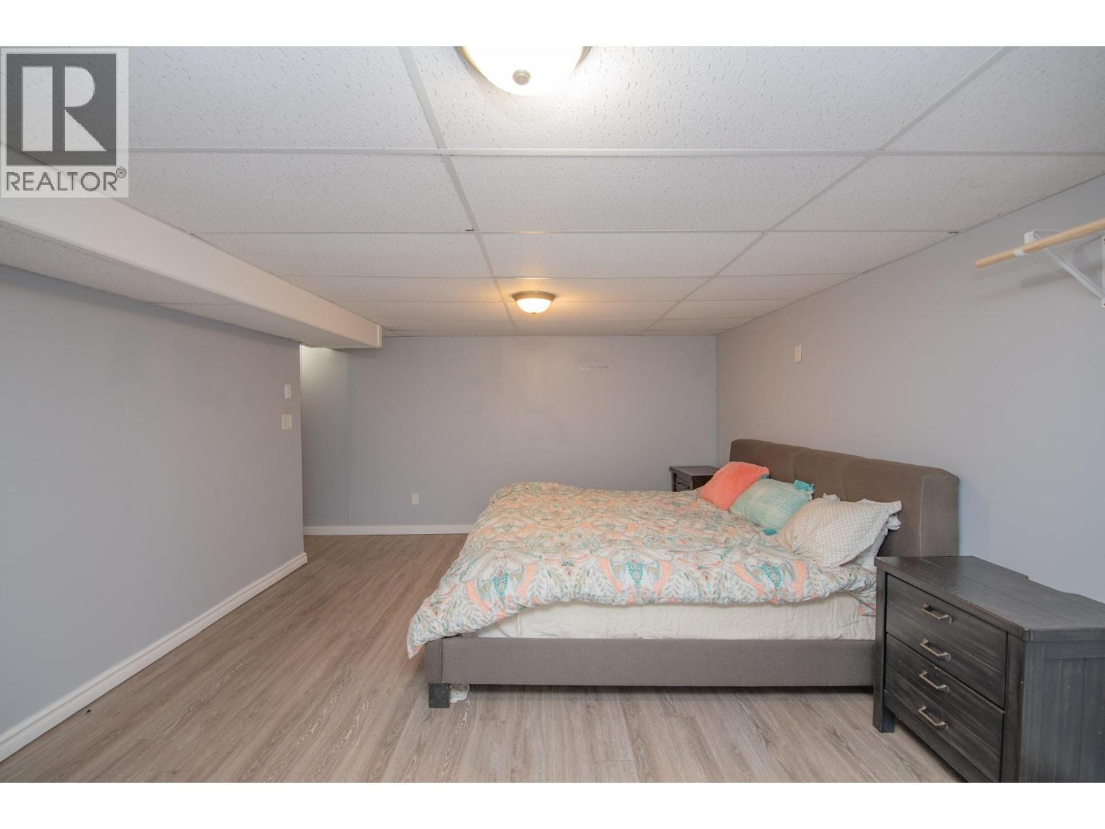 3005 15 Street, Vernon, BC - Indoor Photo Showing Bedroom
