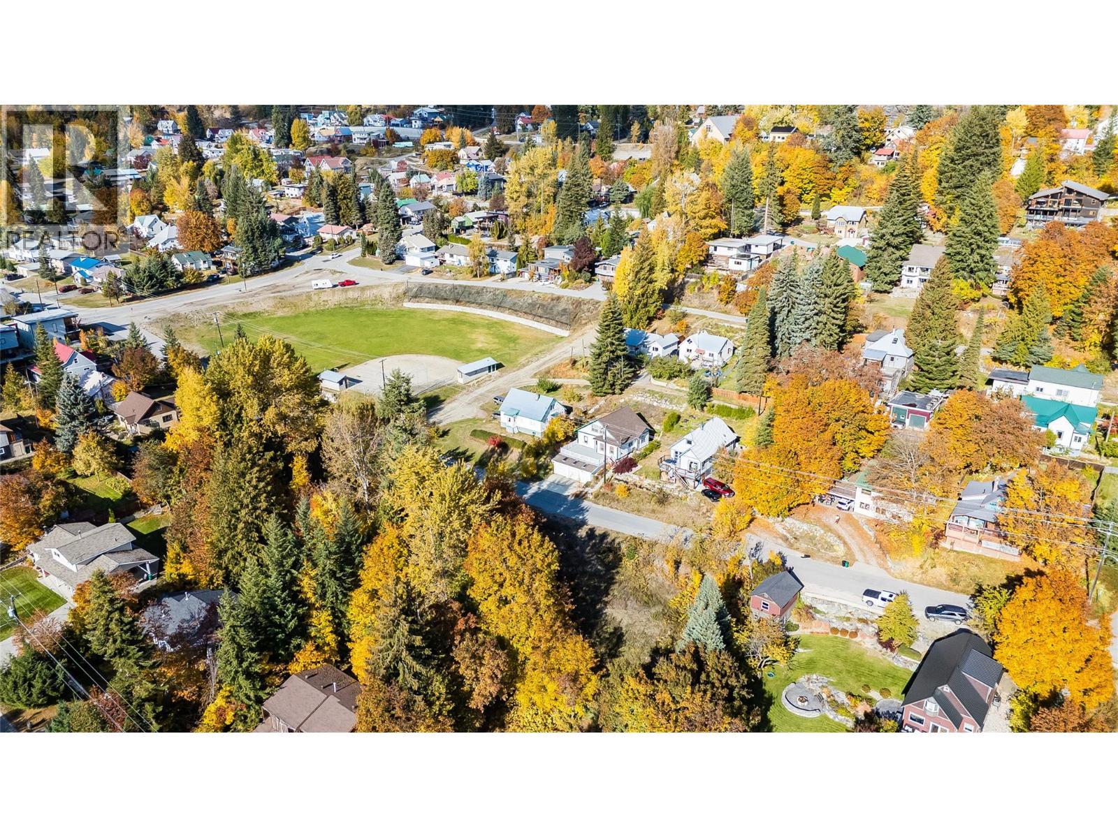 1873 Cook Avenue, Rossland, BC