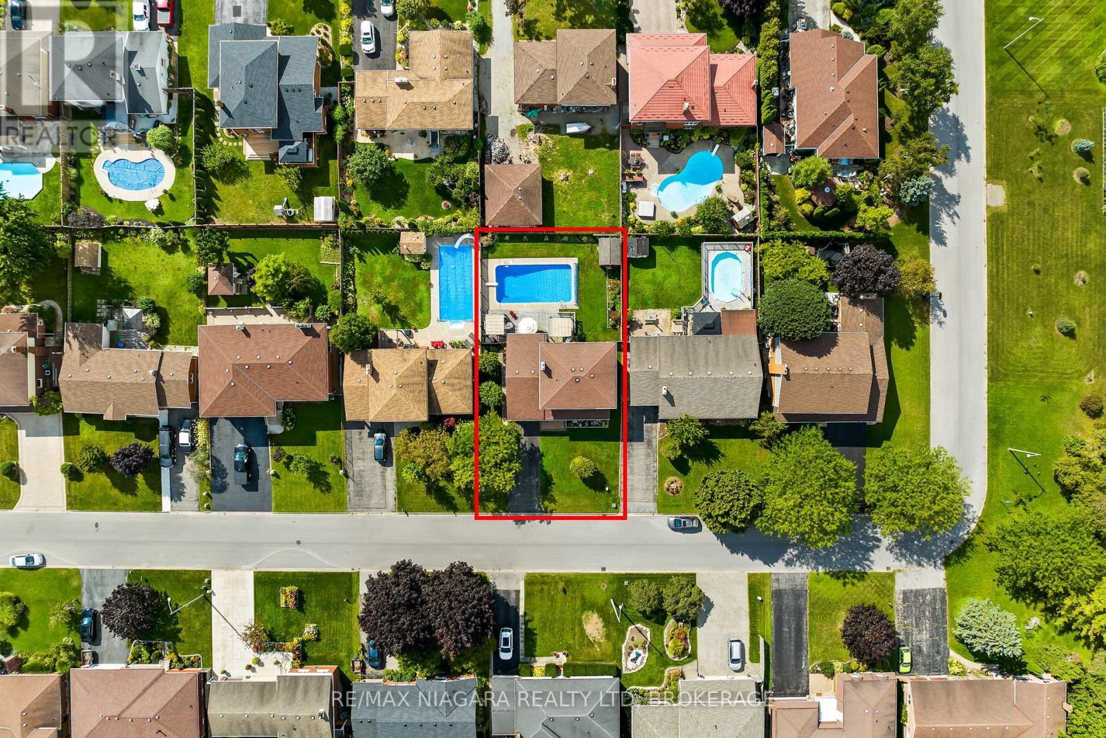 40 Gaspare Drive, Port Colborne (Sugarloaf), ON - Outdoor With View