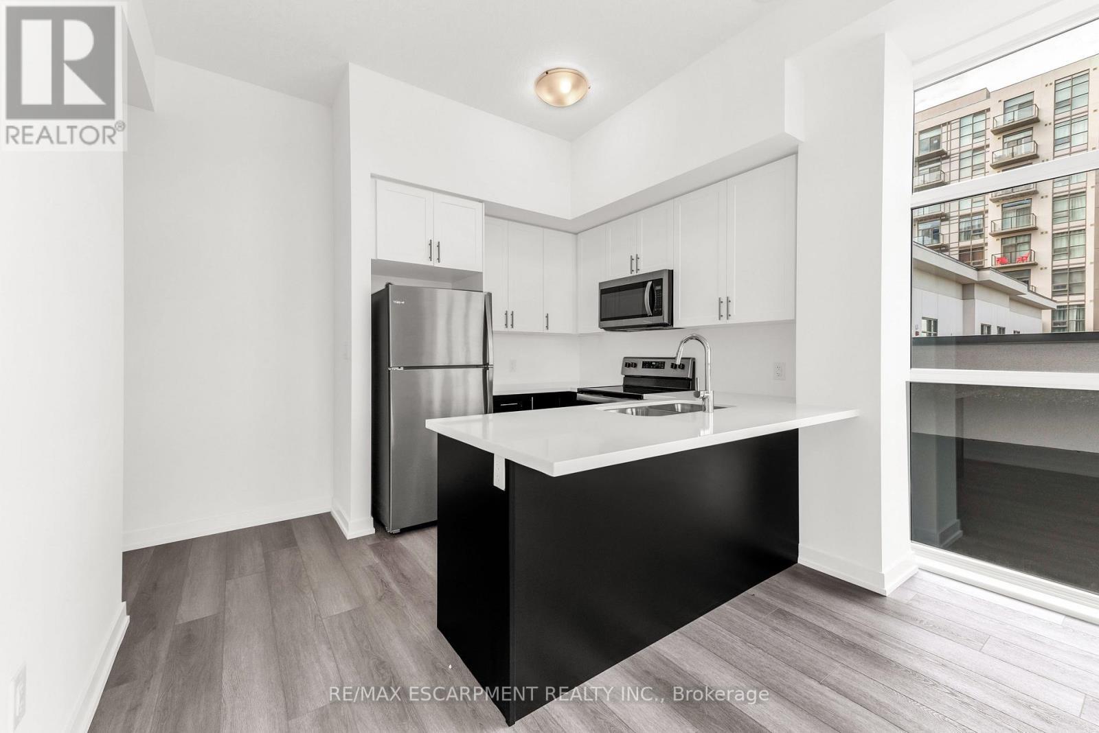 502 - 460 Dundas Street E, Hamilton, ON - Indoor Photo Showing Kitchen With Stainless Steel Kitchen
