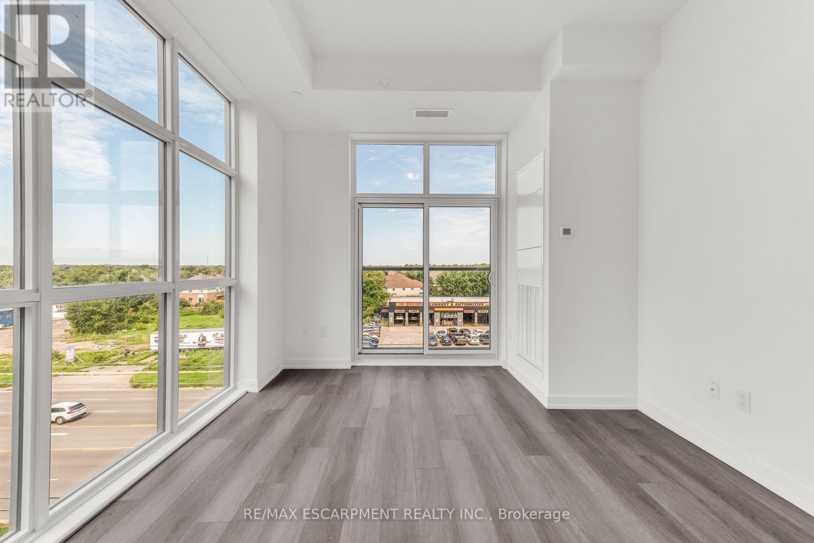 502 - 460 Dundas Street E, Hamilton, ON - Indoor Photo Showing Other Room