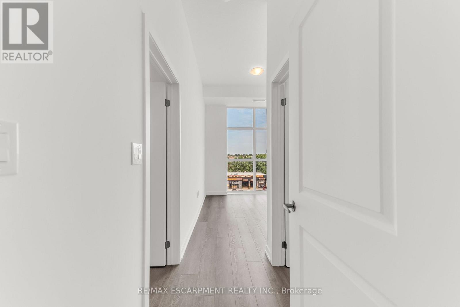 502 - 460 Dundas Street E, Hamilton, ON - Indoor Photo Showing Other Room