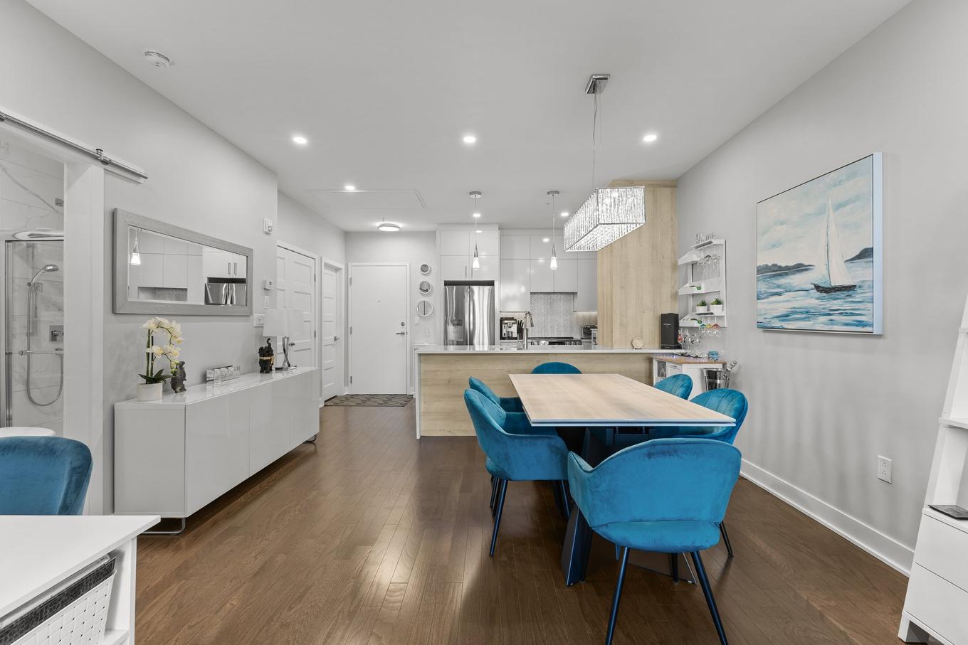 Salle à manger - 519-11310 Rue Notre-Dame E., Montréal-Est, QC - Indoor Photo Showing Dining Room