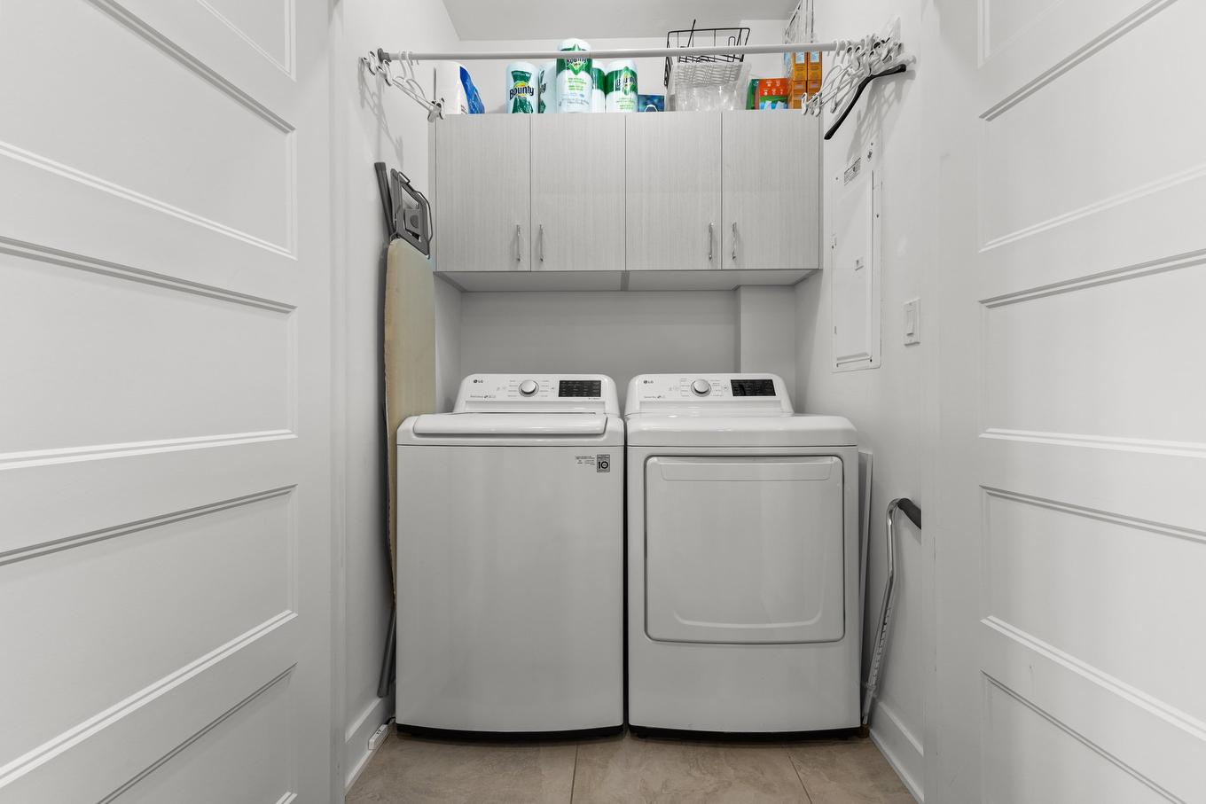Salle de lavage - 519-11310 Rue Notre-Dame E., Montréal-Est, QC - Indoor Photo Showing Laundry Room