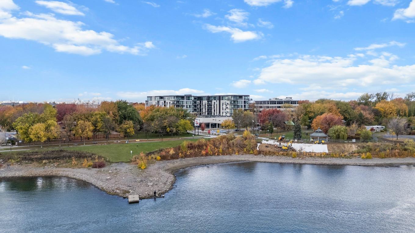 Vue sur l'eau - 519-11310 Rue Notre-Dame E., Montréal-Est, QC - Outdoor With Body Of Water With View