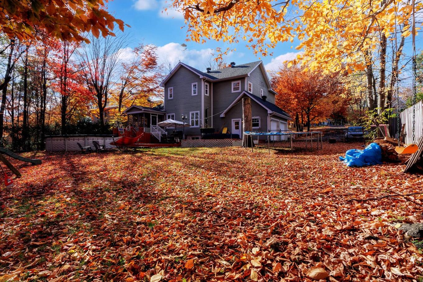 Backyard - 623 Rue De L'Estérel, Saint-Lazare, QC - Outdoor