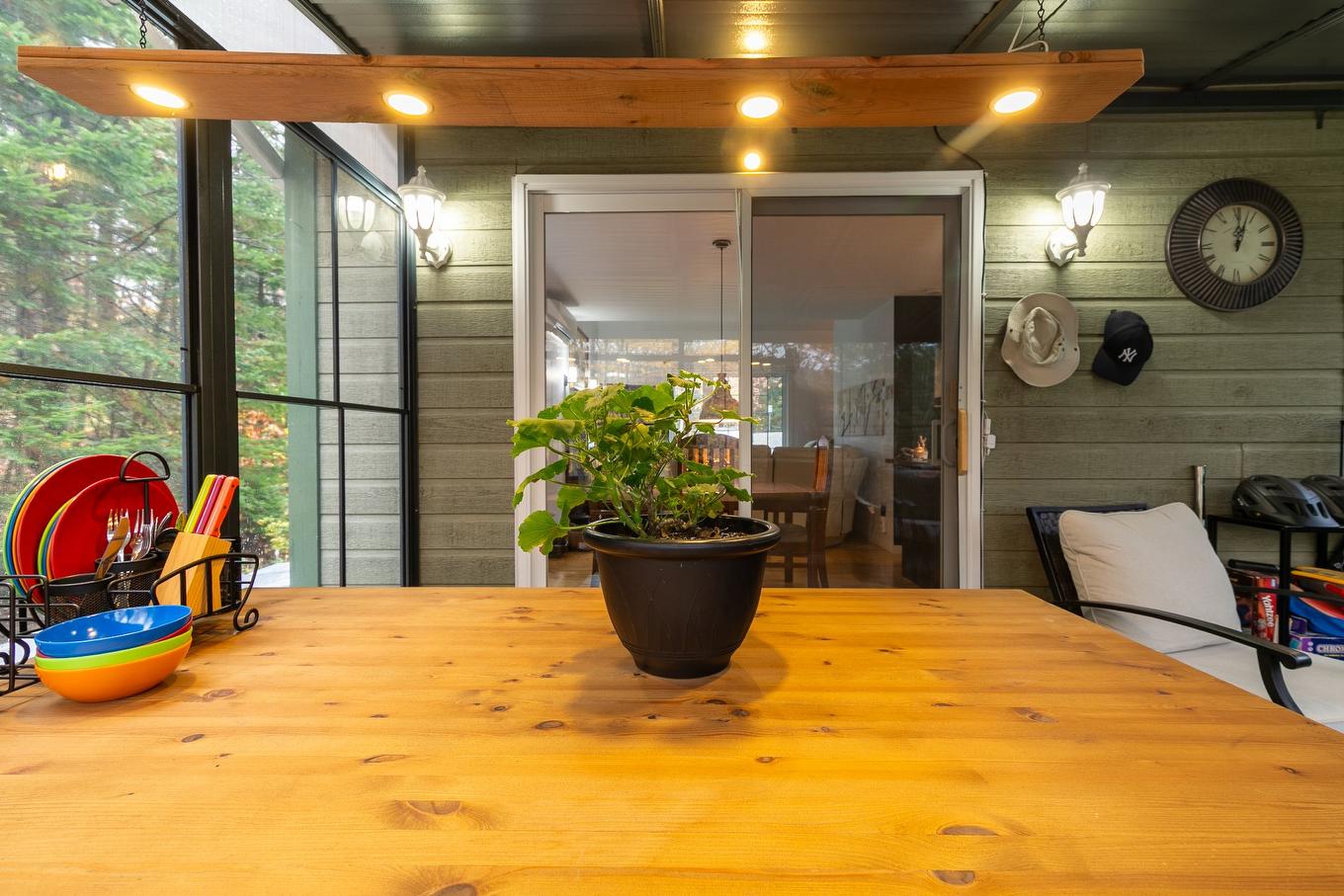 Véranda - 87Z Ch. Des Couleurs, Saint-Sauveur, QC - Indoor Photo Showing Other Room