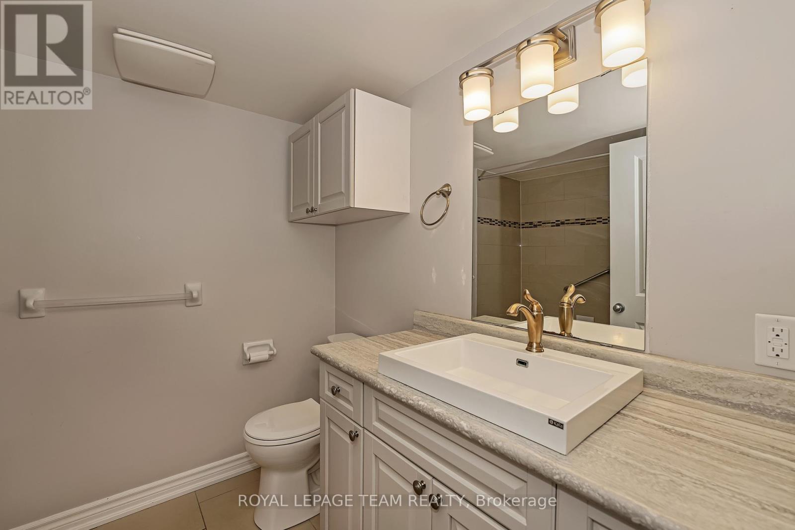 206 - 14 Norice Street, Ottawa, ON - Indoor Photo Showing Bathroom