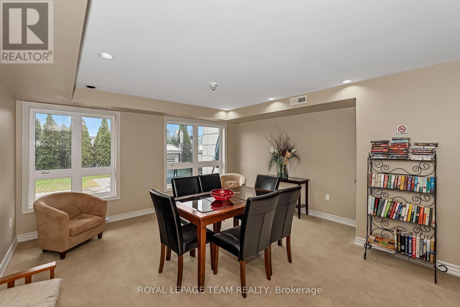 206 - 14 Norice Street, Ottawa, ON - Indoor Photo Showing Dining Room