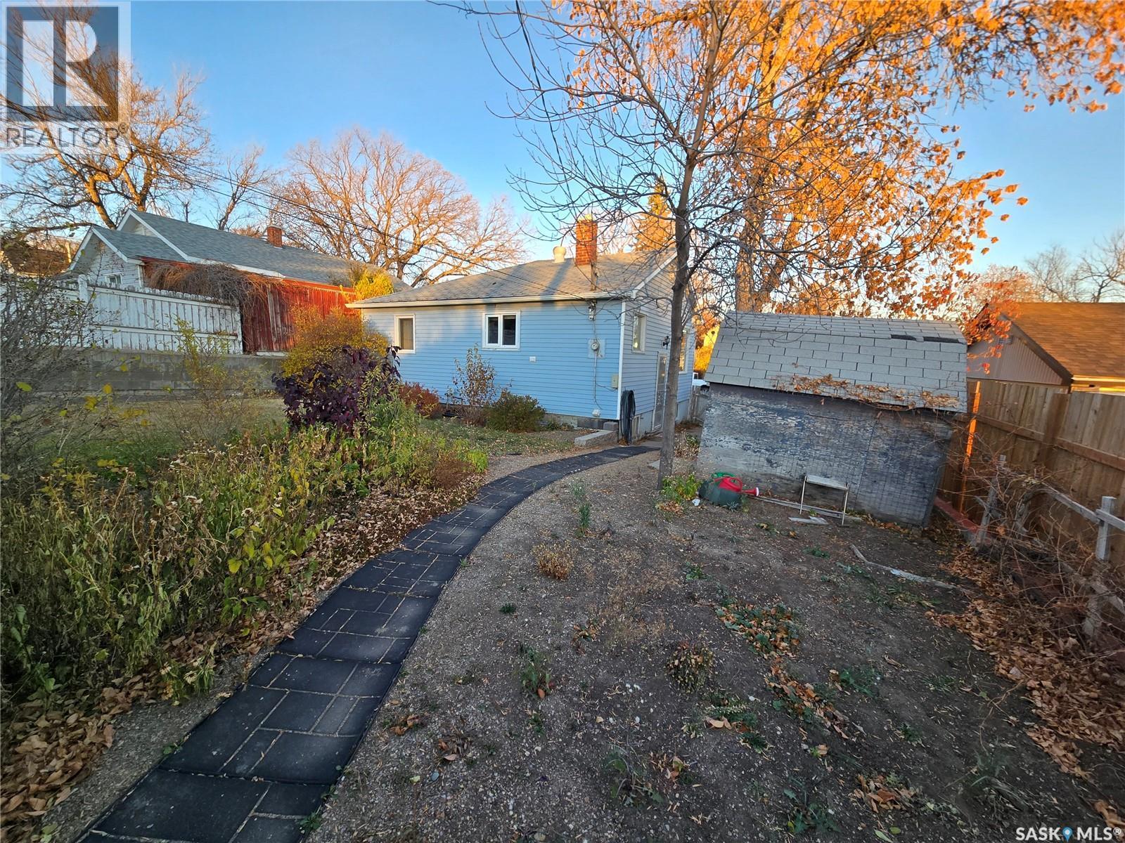 446 2Nd Avenue Nw, Swift Current, SK - Outdoor