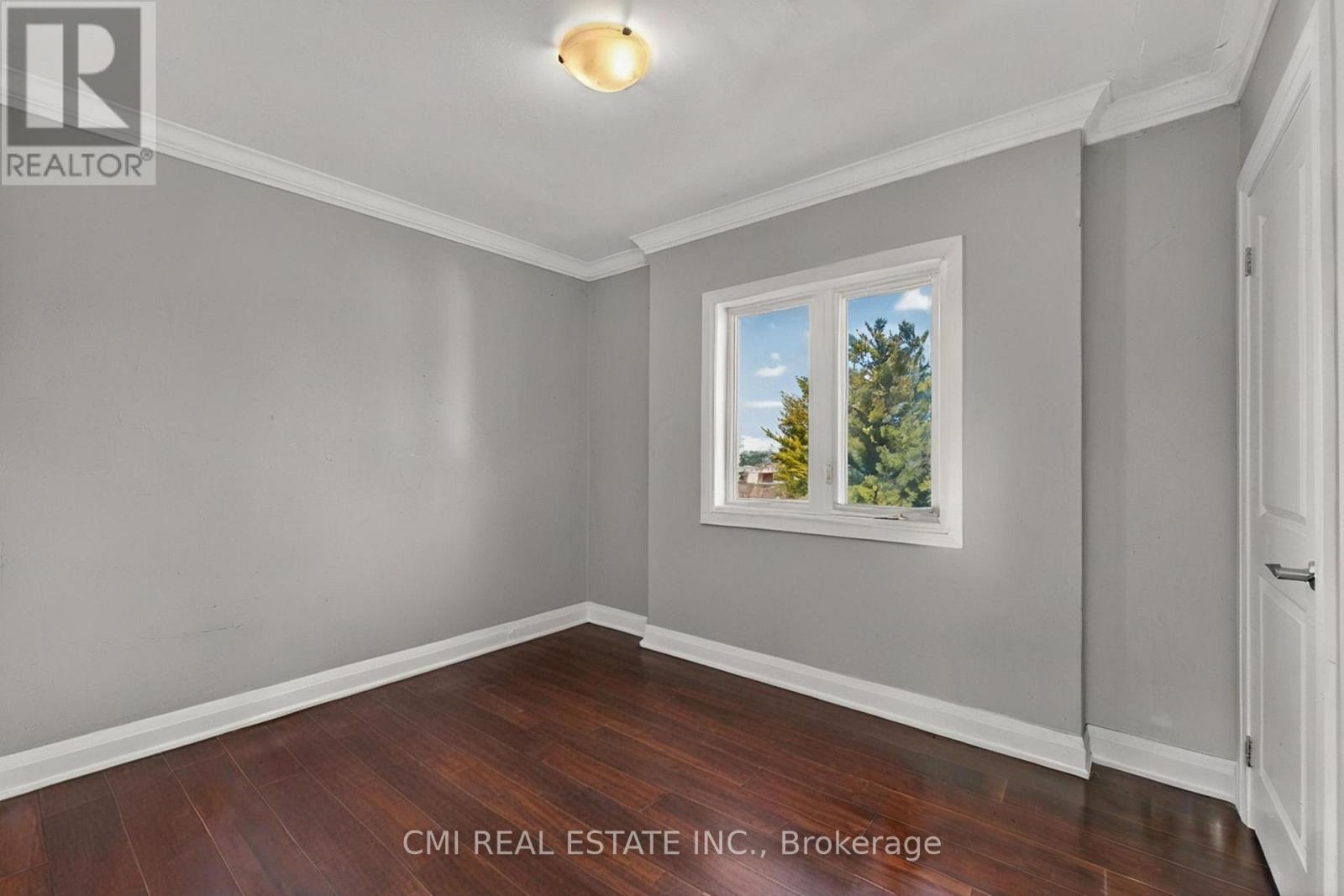 22 Jeavons Avenue, Toronto, ON - Indoor Photo Showing Other Room