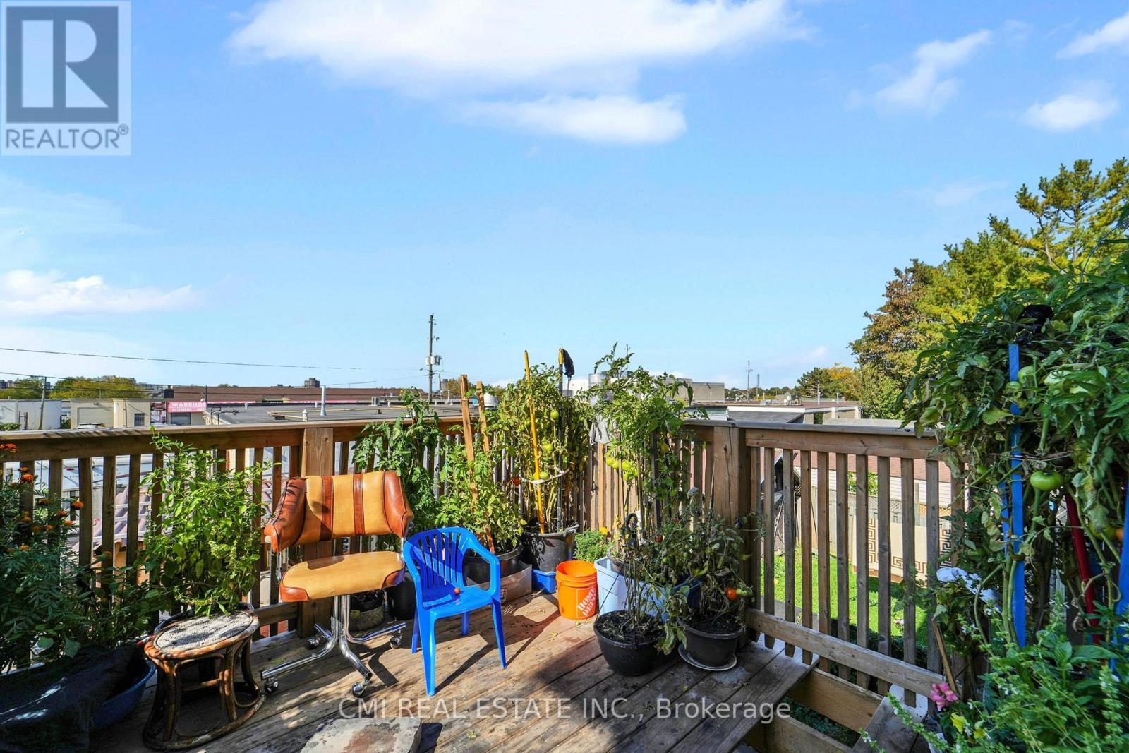 22 Jeavons Avenue, Toronto, ON - Outdoor