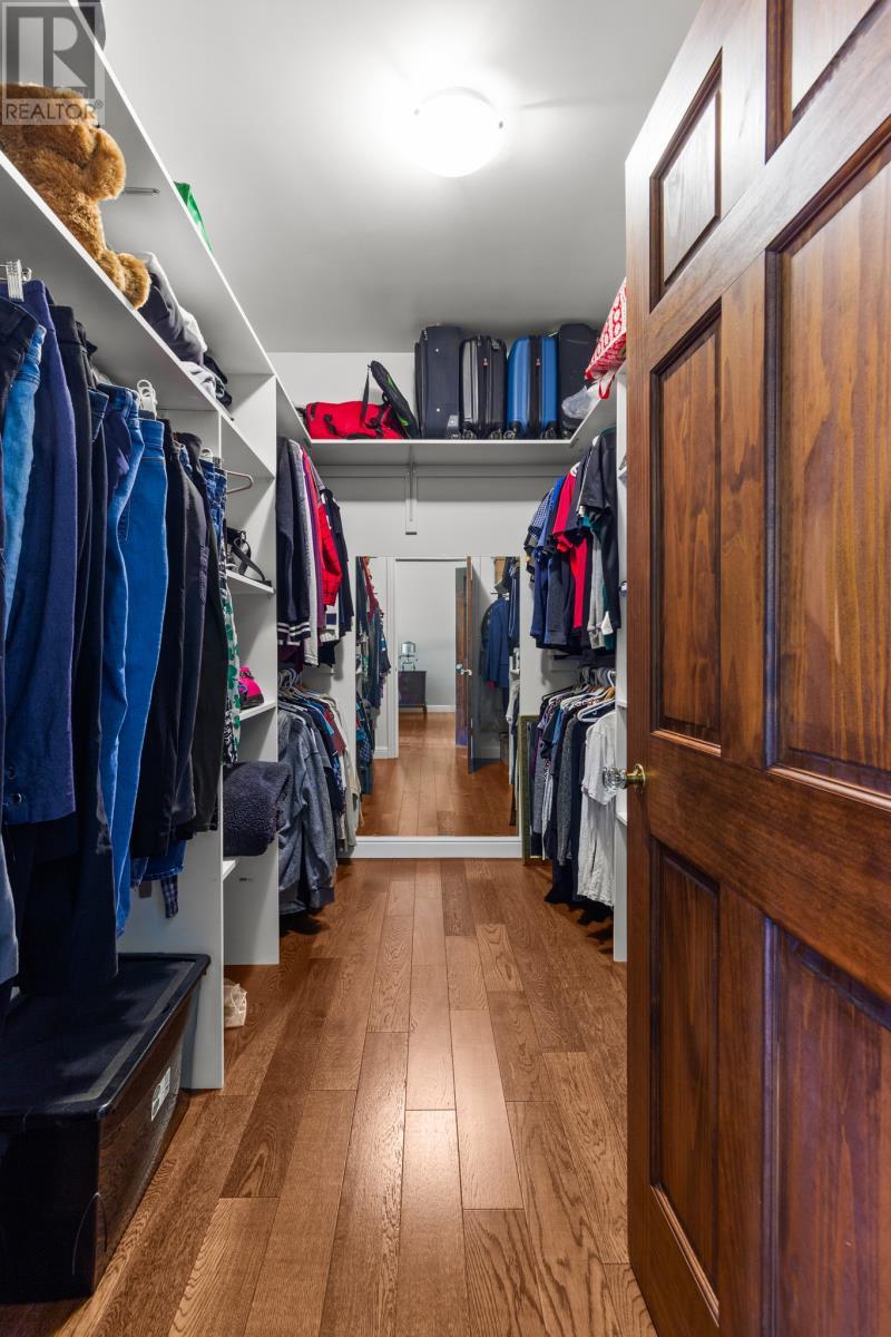 420 Maddox Cove Road, St John'S, NL - Indoor With Storage