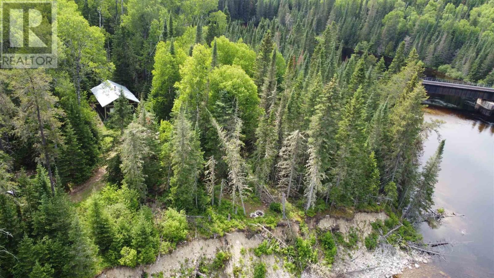 Neb002 Michipicoten River, Wawa, ON - Outdoor With View
