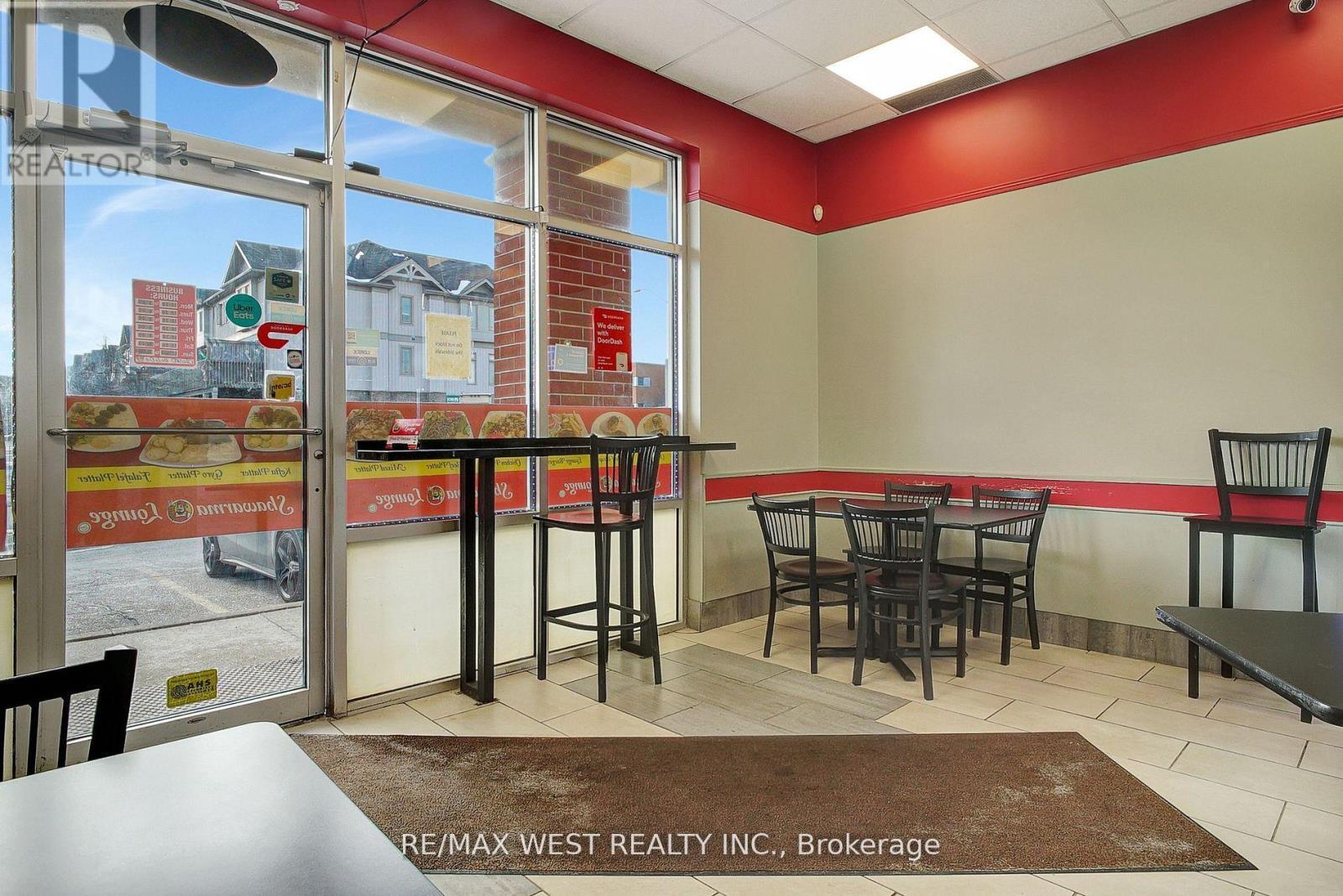 D - 645 Laurelwood Drive, Waterloo, ON