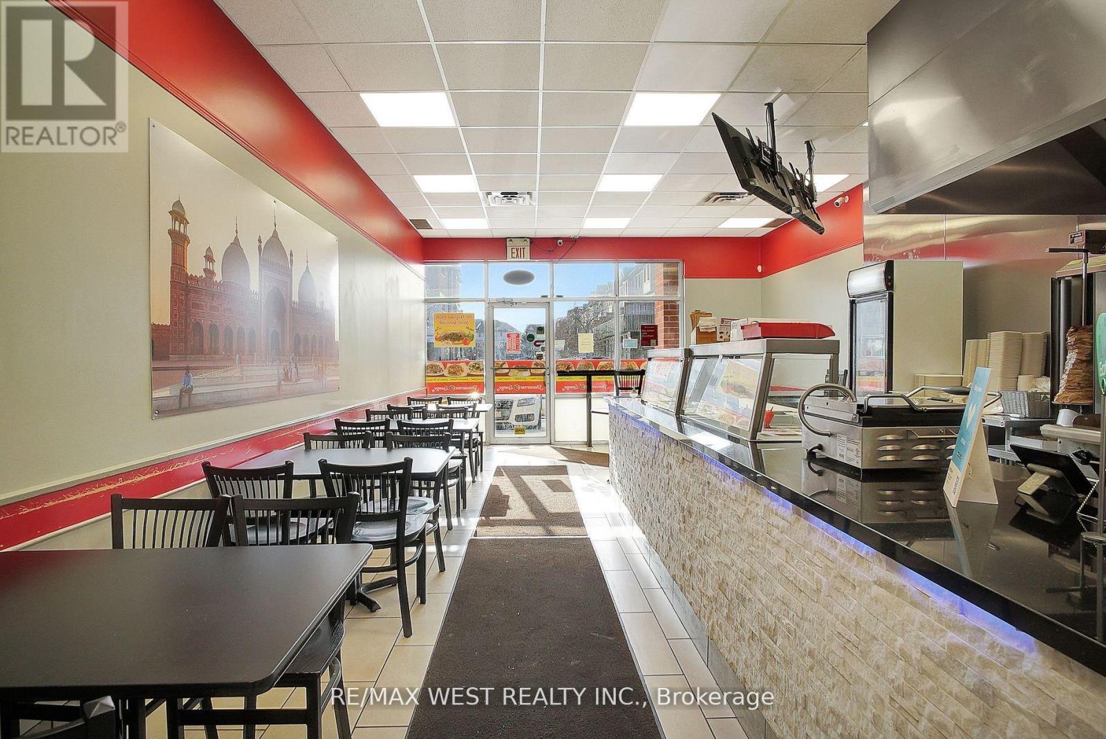 D - 645 Laurelwood Drive, Waterloo, ON