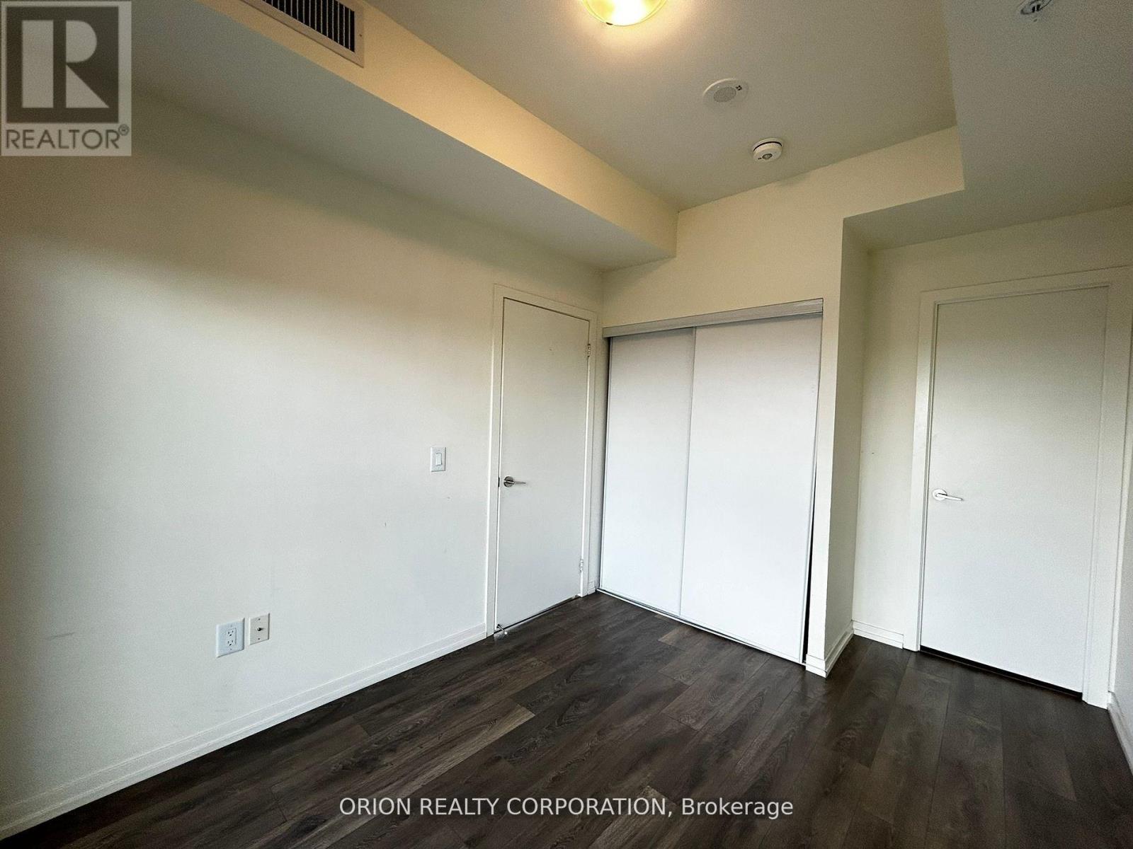 906 - 3237 Bayview Avenue, Toronto, ON - Indoor Photo Showing Other Room