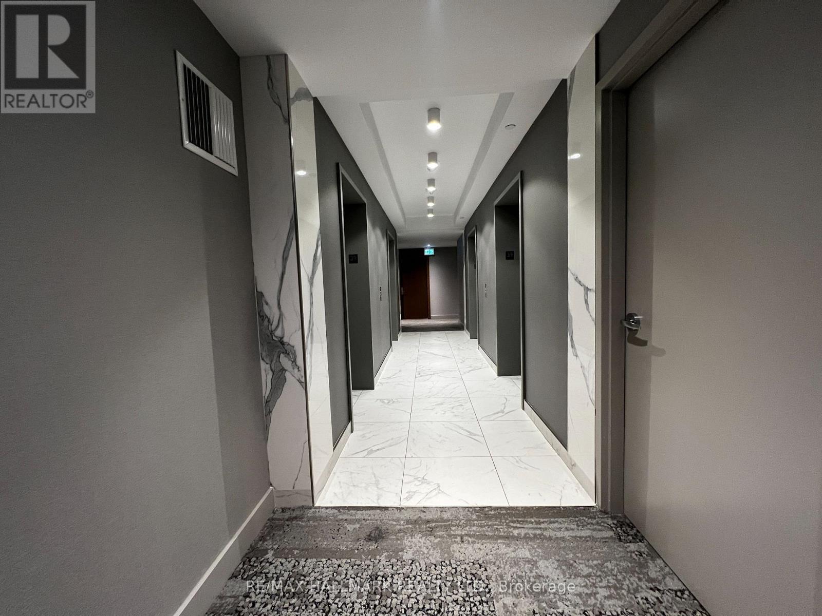 3910 - 1928 Lake Shore Boulevard W, Toronto, ON - Indoor Photo Showing Other Room