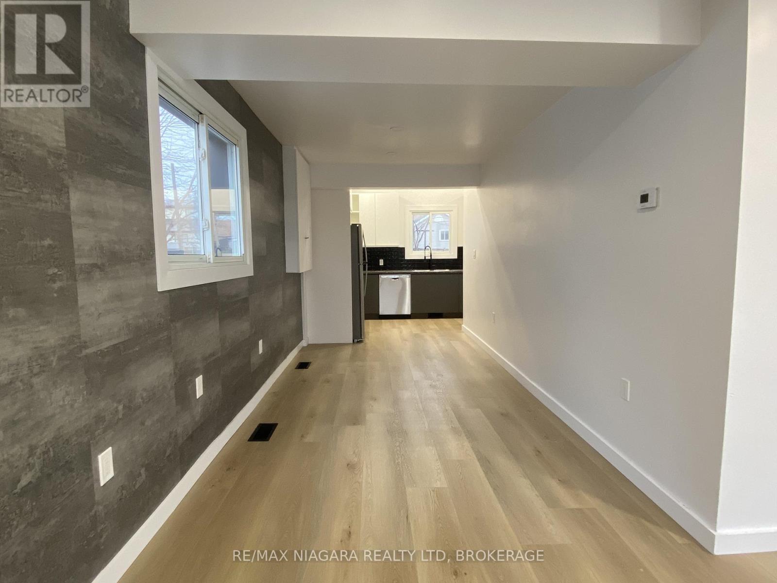 6159 Cadham Street, Niagara Falls (Arad/Fallsview), ON - Indoor Photo Showing Other Room