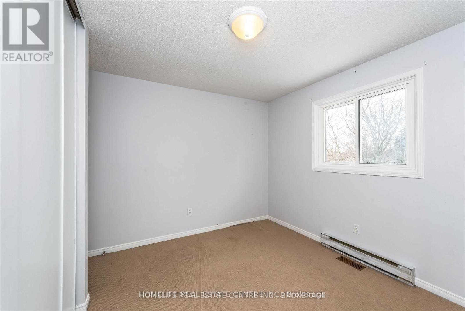 79 Hart Boulevard S, Clarington, ON - Indoor Photo Showing Other Room