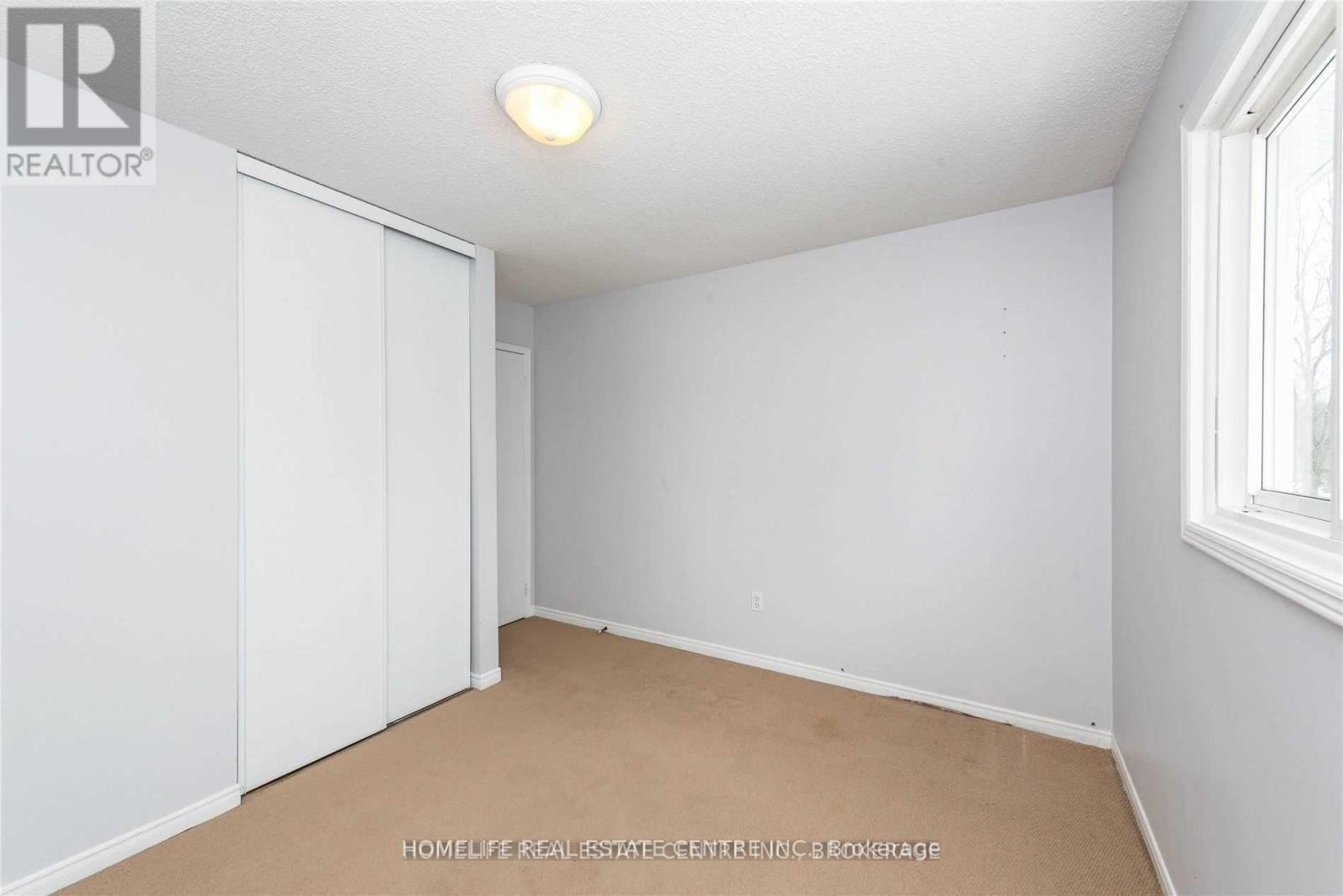 79 Hart Boulevard S, Clarington, ON - Indoor Photo Showing Other Room