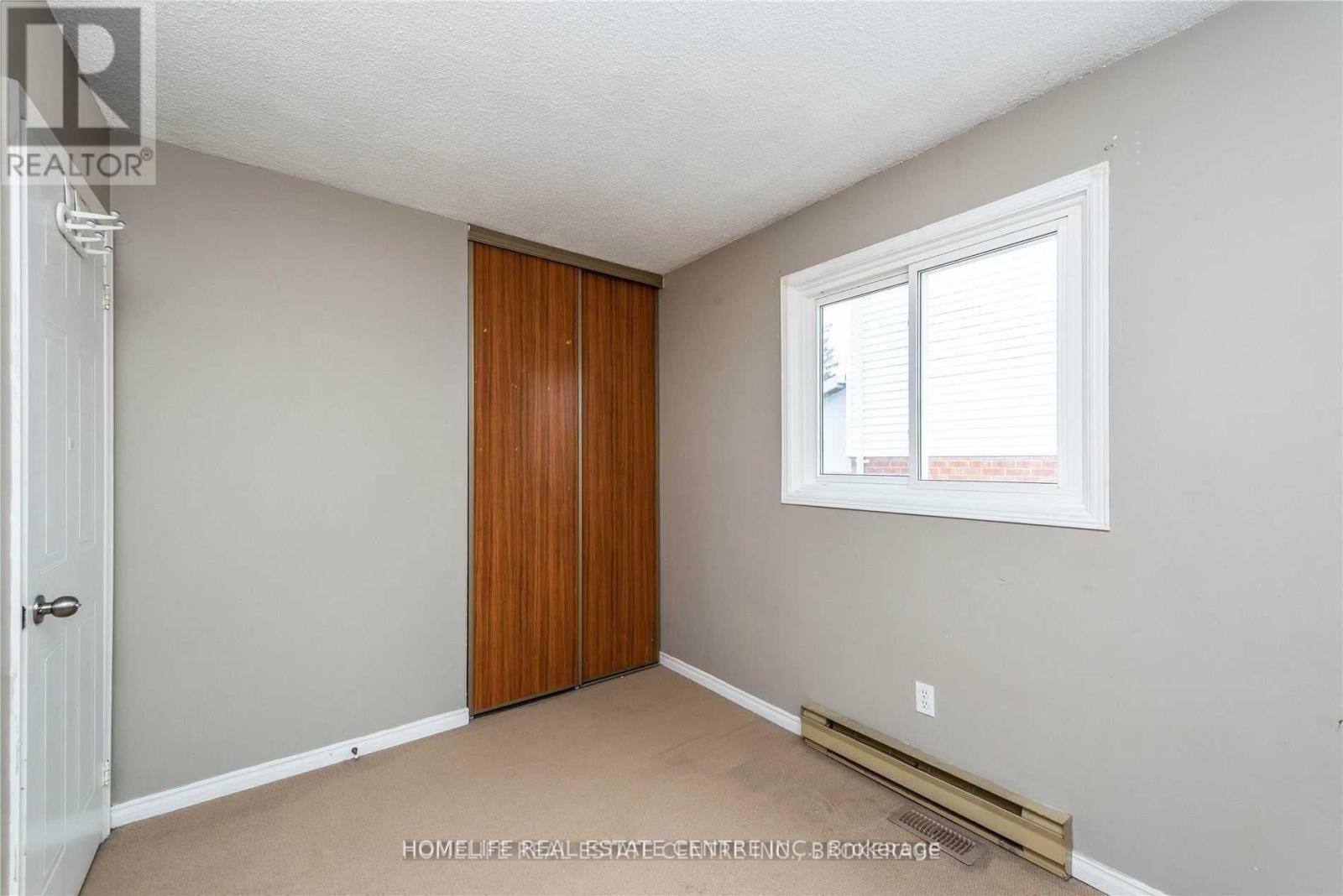 79 Hart Boulevard S, Clarington, ON - Indoor Photo Showing Other Room