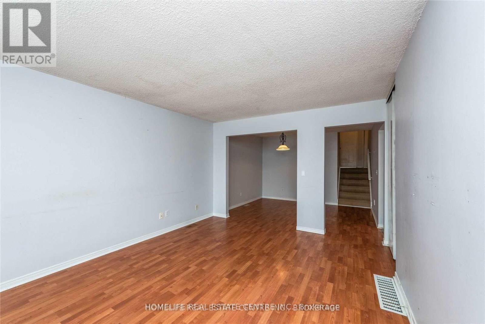 79 Hart Boulevard S, Clarington, ON - Indoor Photo Showing Other Room