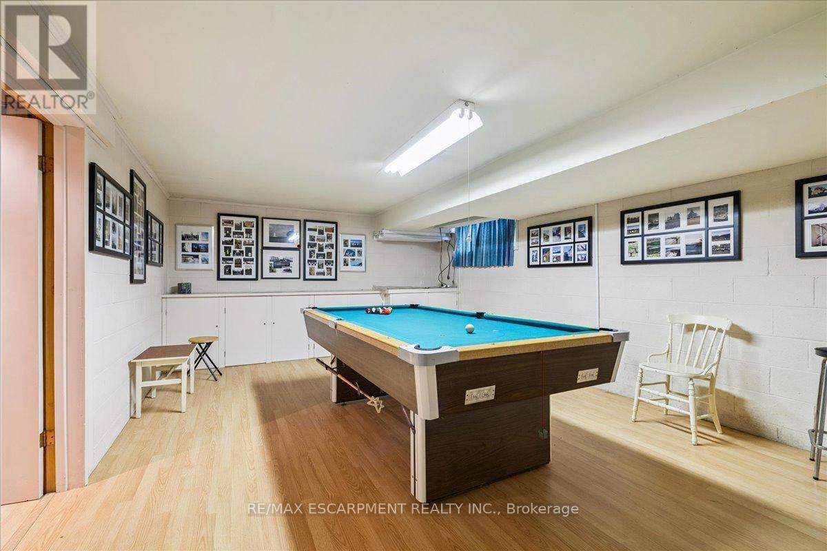 222 Strathcona Drive, Burlington, ON - Indoor Photo Showing Other Room