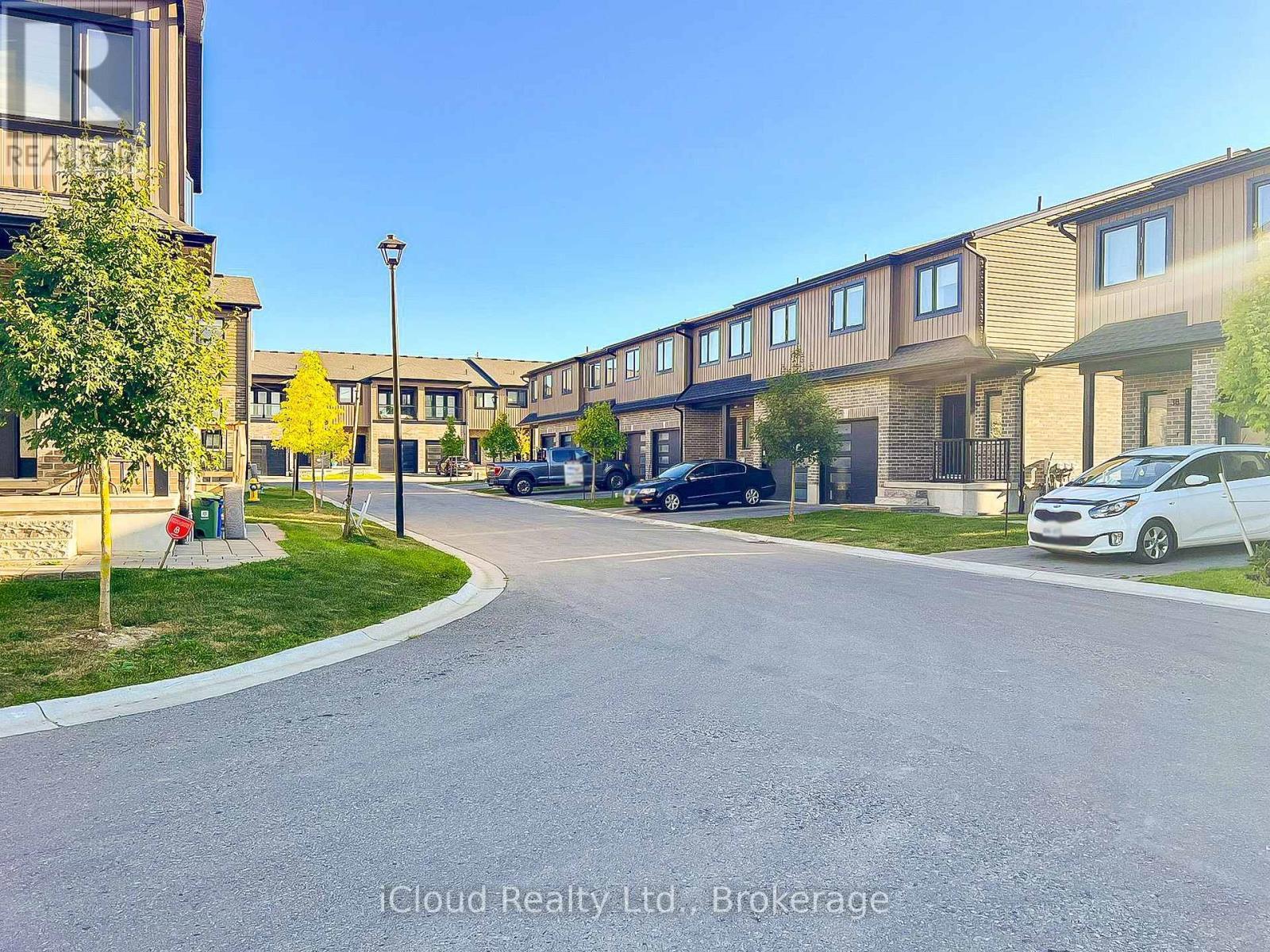 44 - 811 Sarnia Road, London North, ON