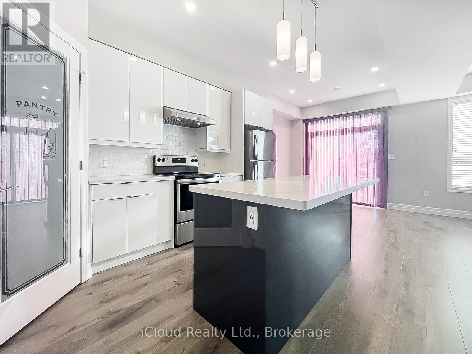 44 - 811 Sarnia Road, London North, ON