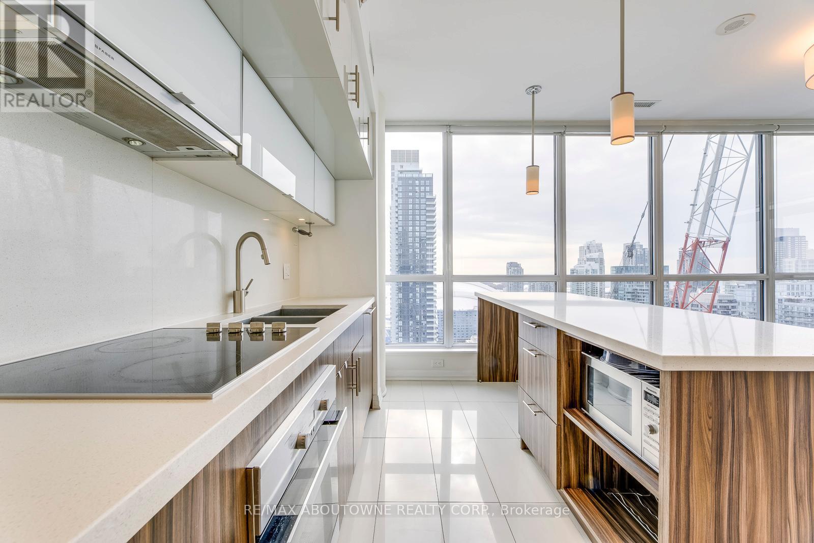 2908 - 8 Mercer Street, Toronto, ON - Indoor Photo Showing Kitchen With Double Sink With Upgraded Kitchen