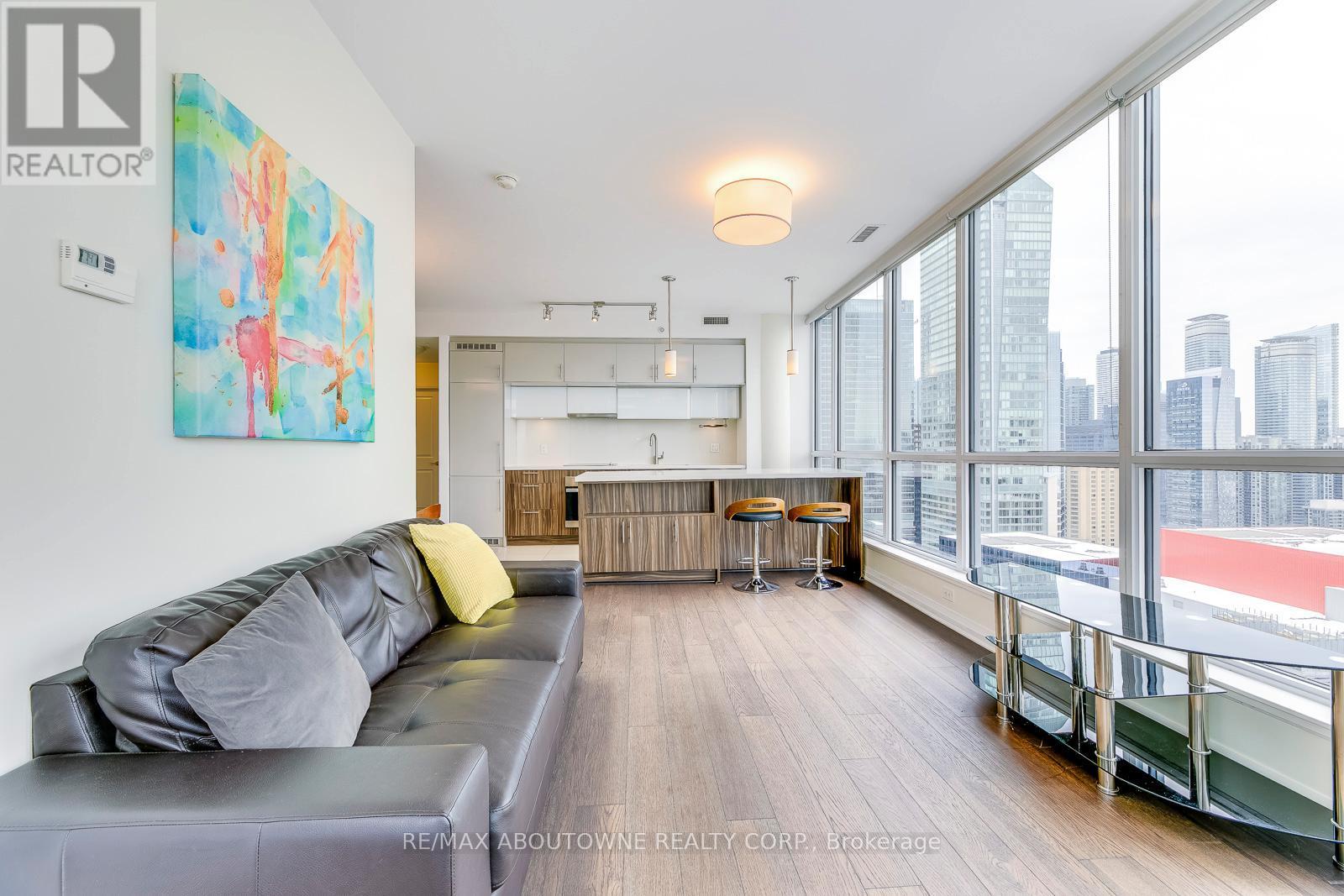 2908 - 8 Mercer Street, Toronto, ON - Indoor