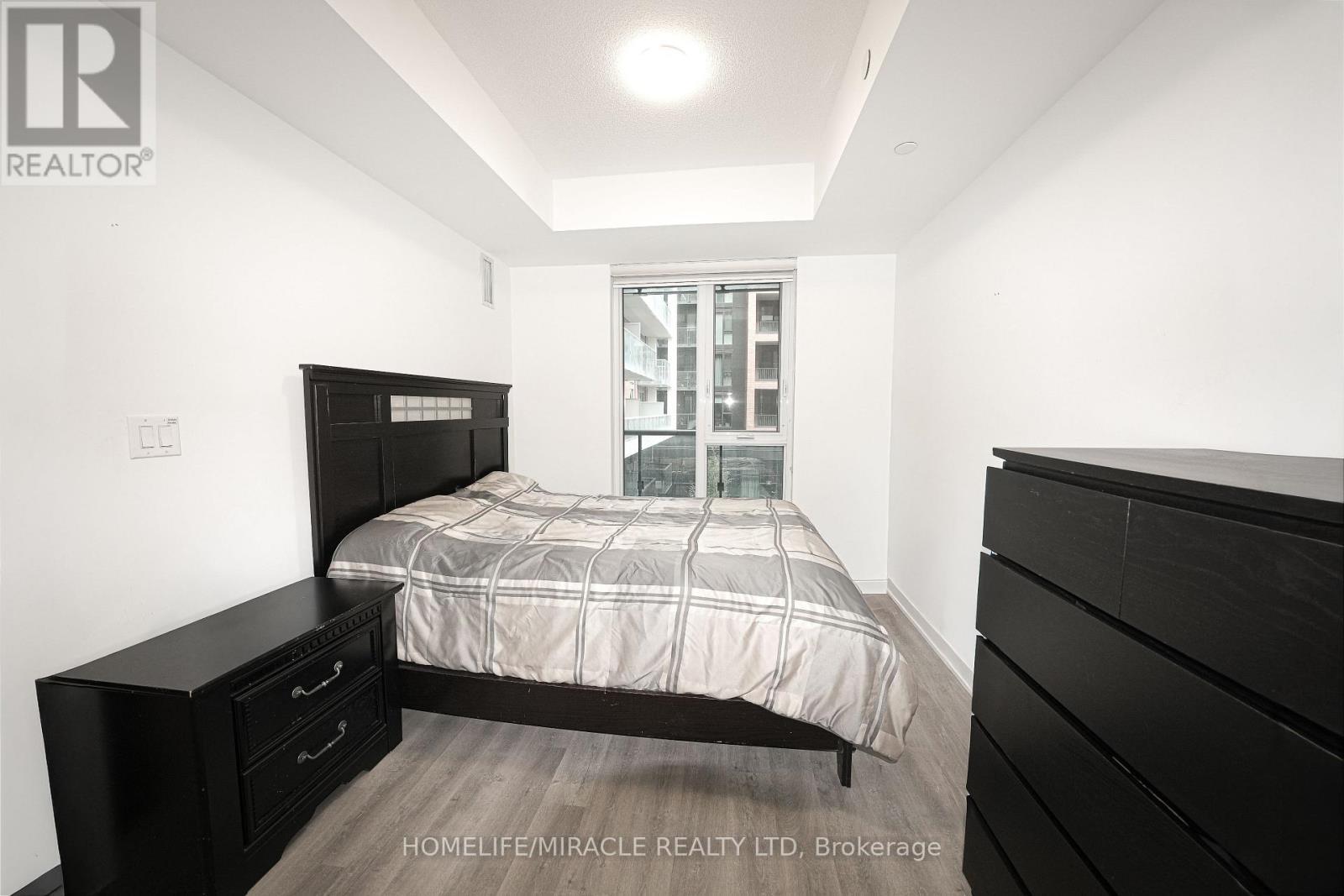 705 - 8119 Birchmount Road, Markham, ON - Indoor Photo Showing Bedroom