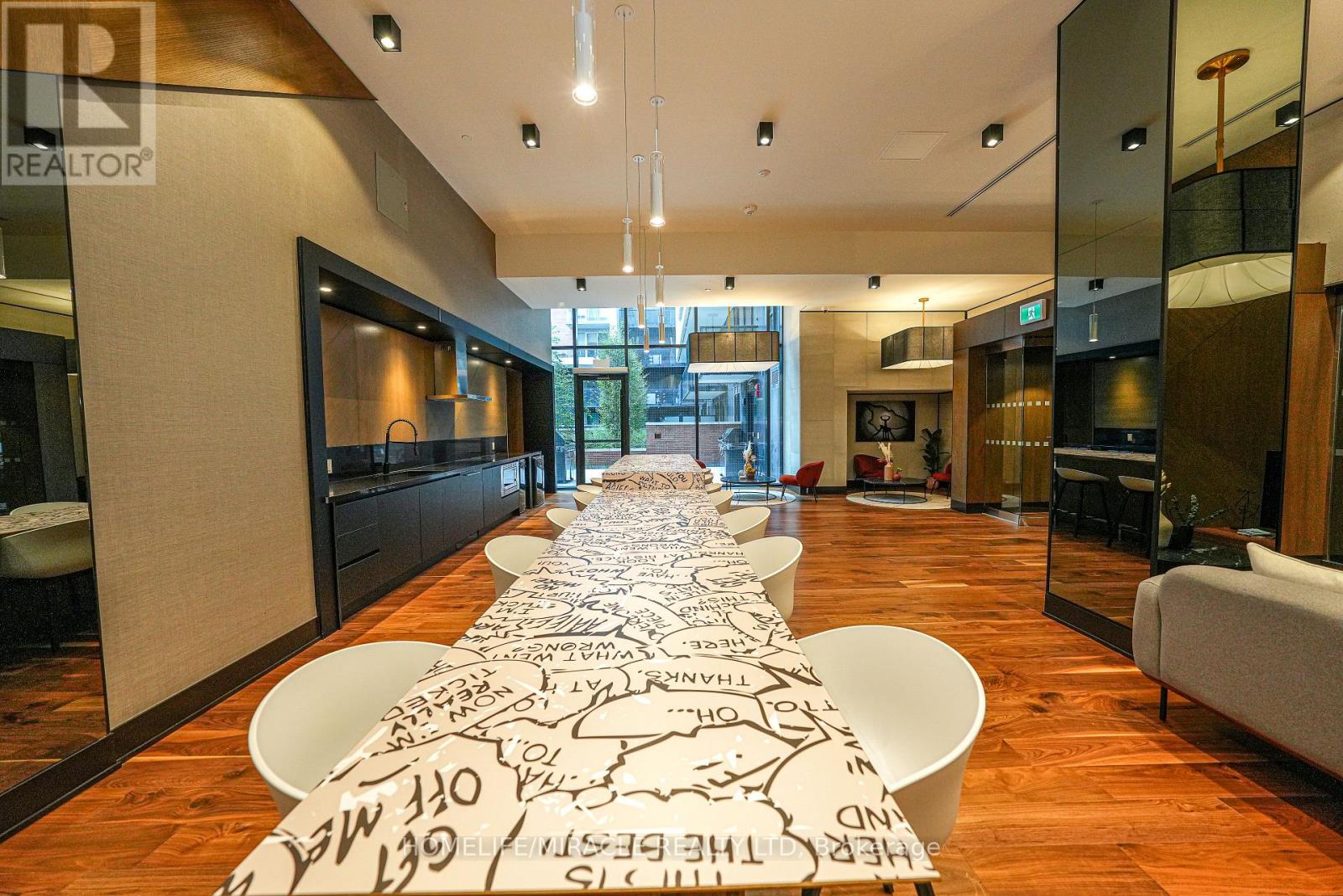 705 - 8119 Birchmount Road, Markham, ON - Indoor