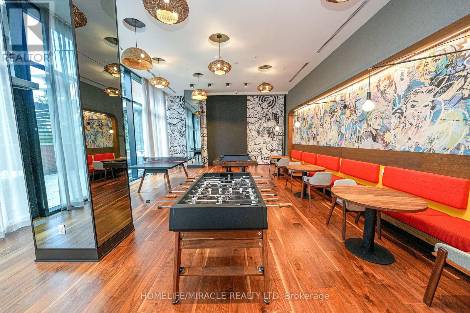 705 - 8119 Birchmount Road, Markham, ON - Indoor